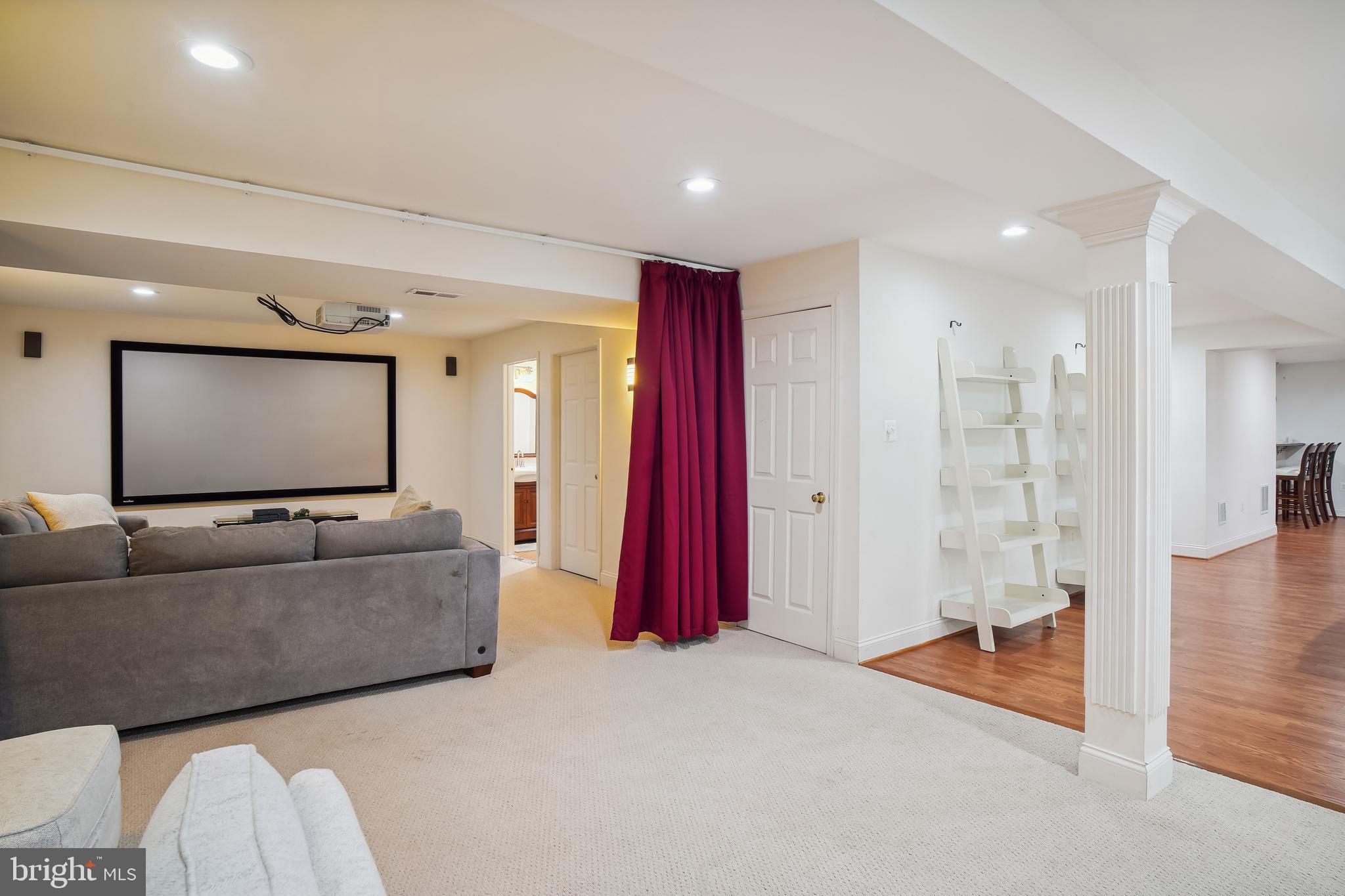 URBANA HIGHLANDS - Residential