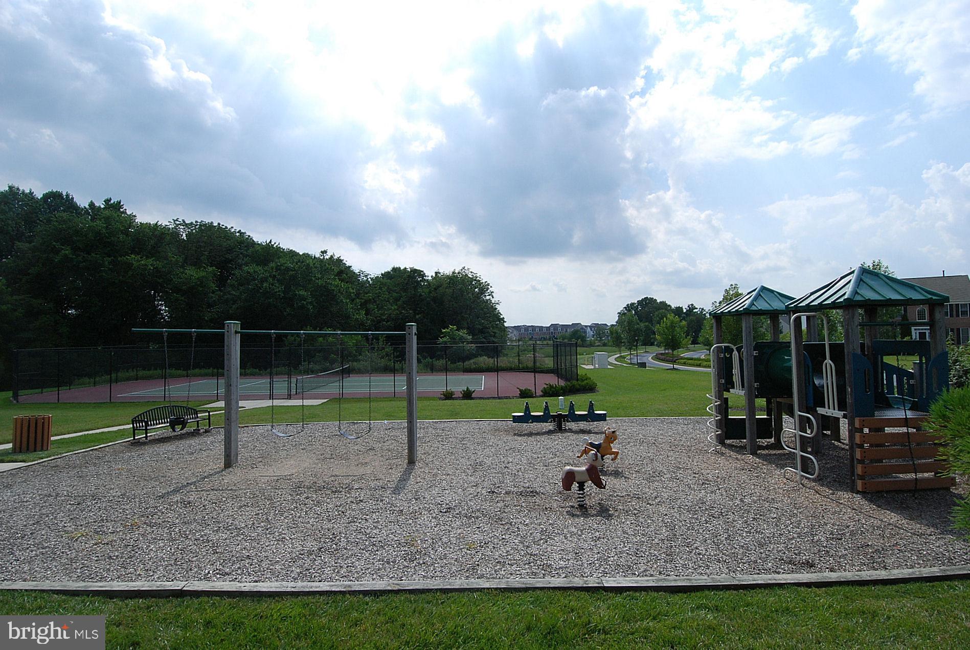 URBANA HIGHLANDS - Residential