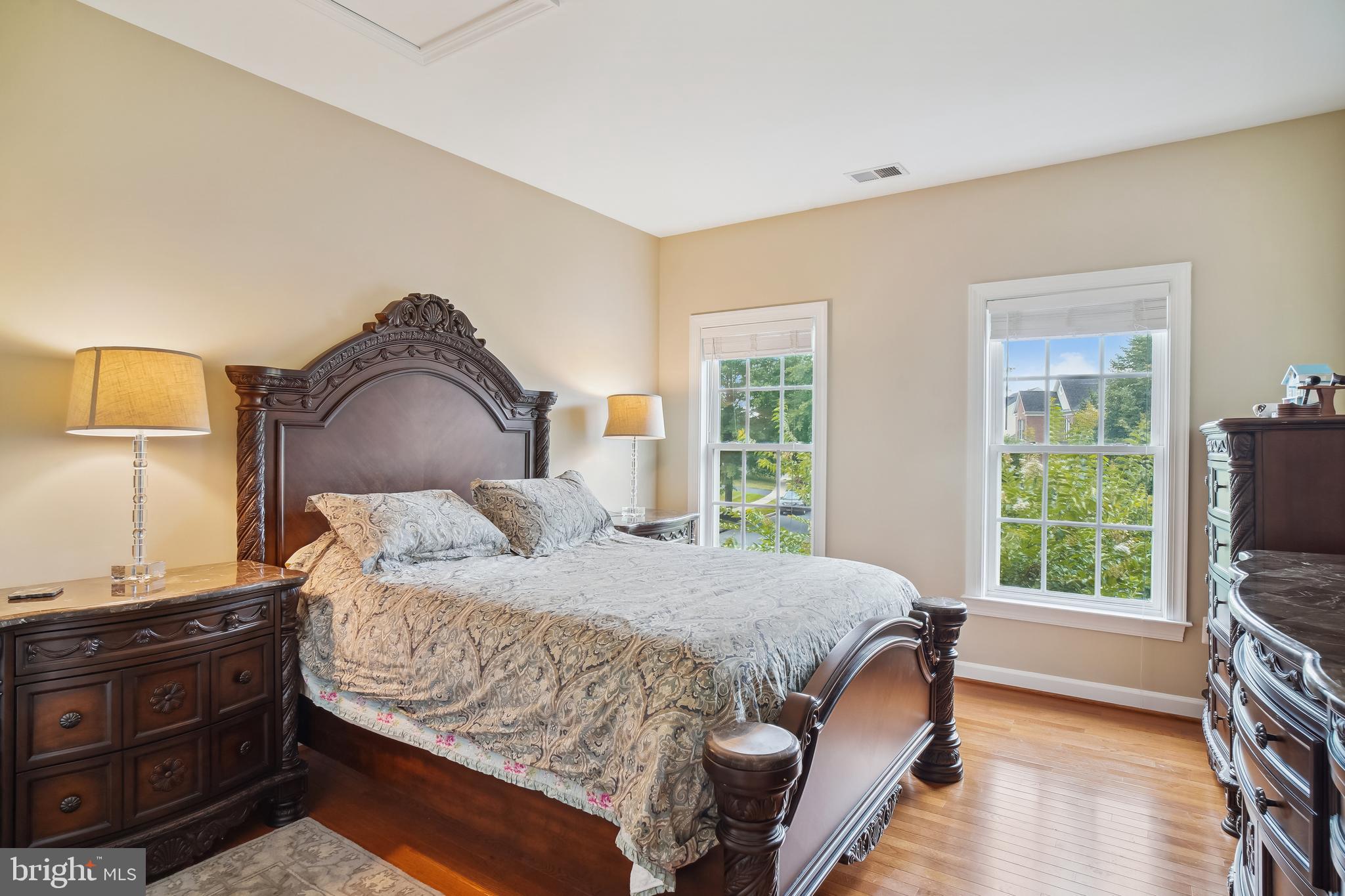 URBANA HIGHLANDS - Residential