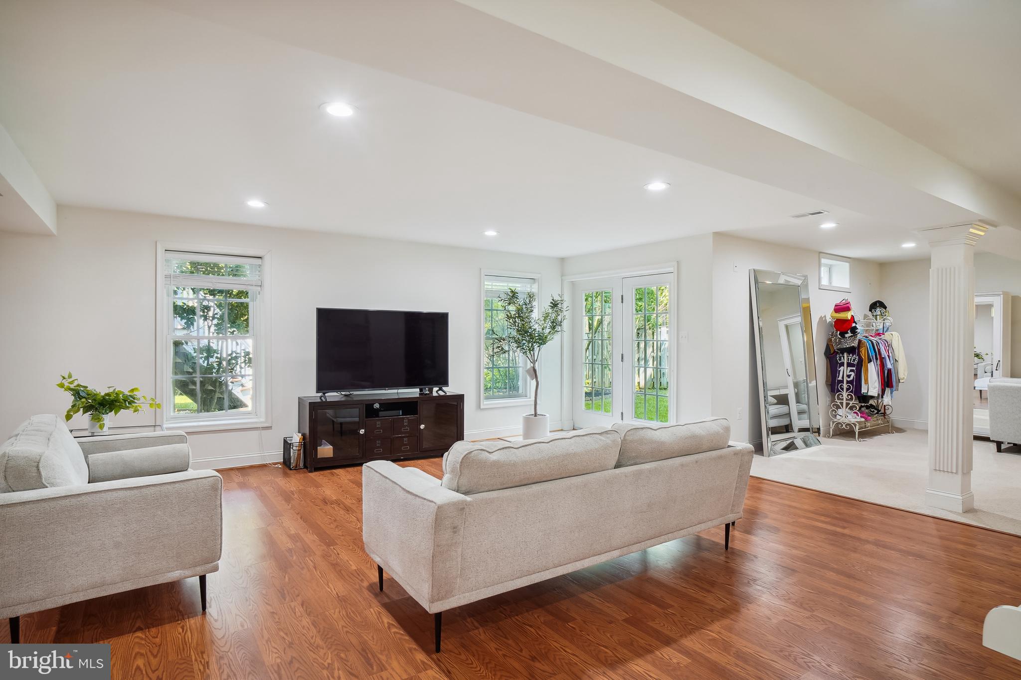 URBANA HIGHLANDS - Residential