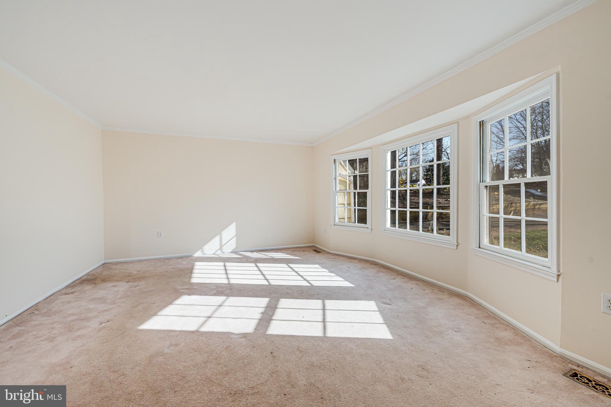 POINT OF WOODS - Residential