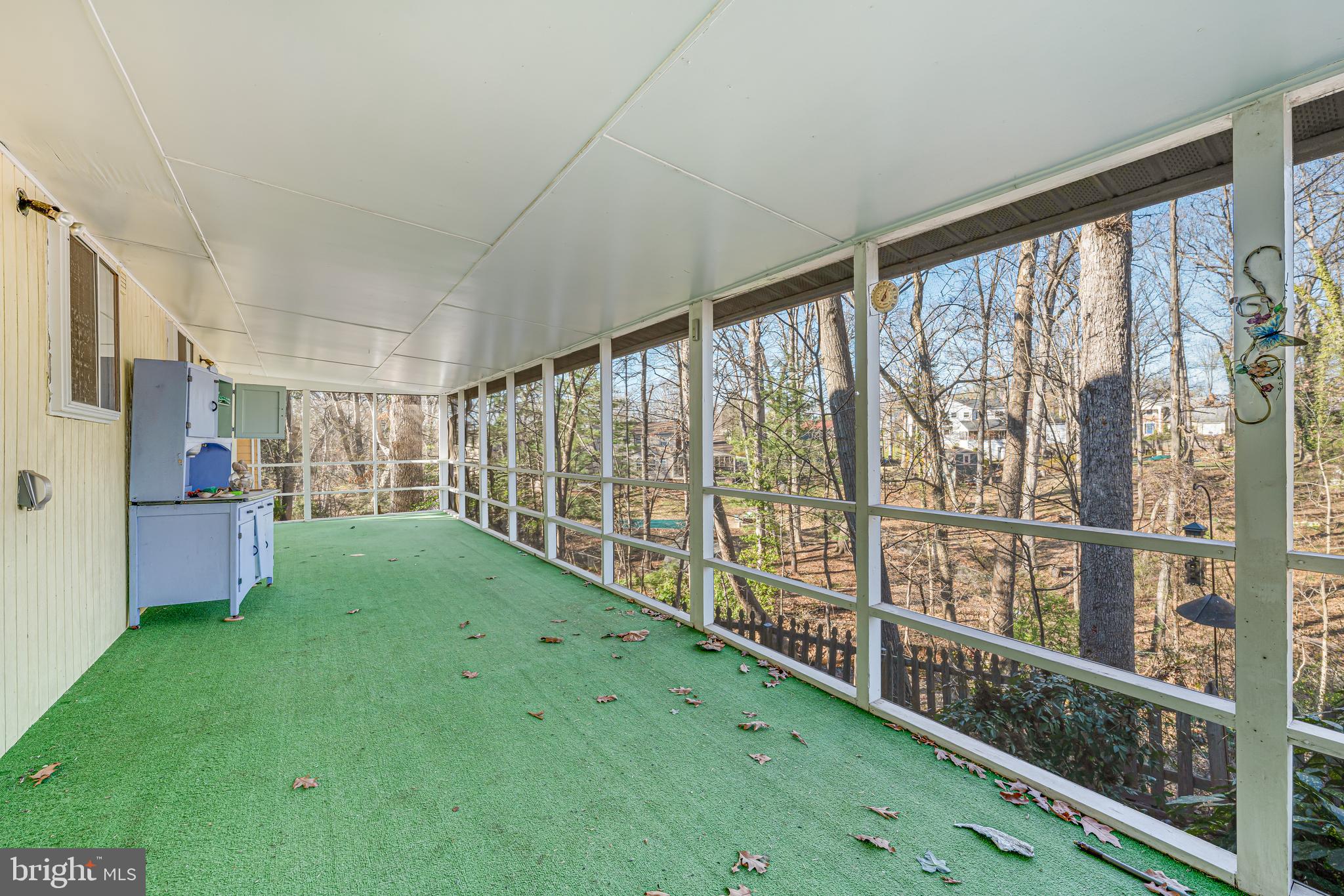 POINT OF WOODS - Residential