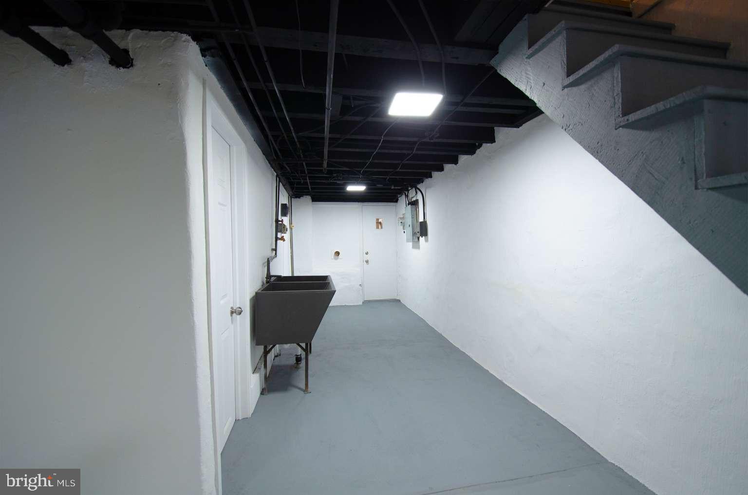 NORTHWOOD - Residential