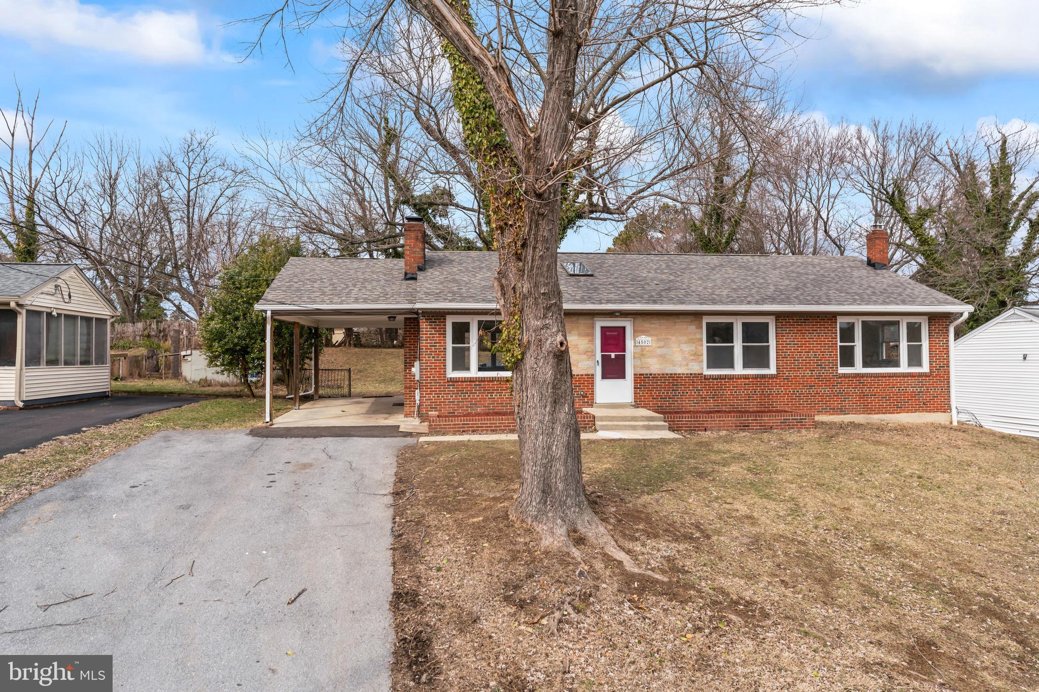 4502 HENDERSON ROAD