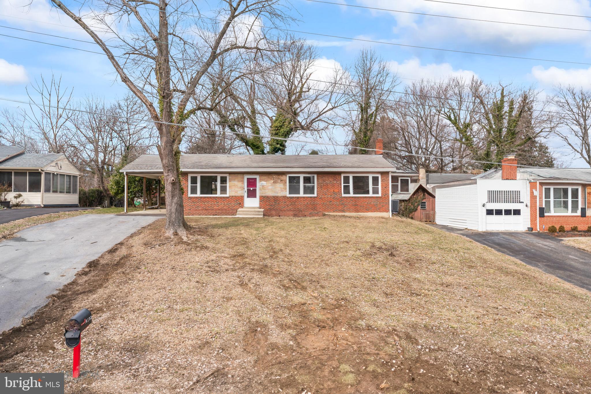 4502 HENDERSON ROAD