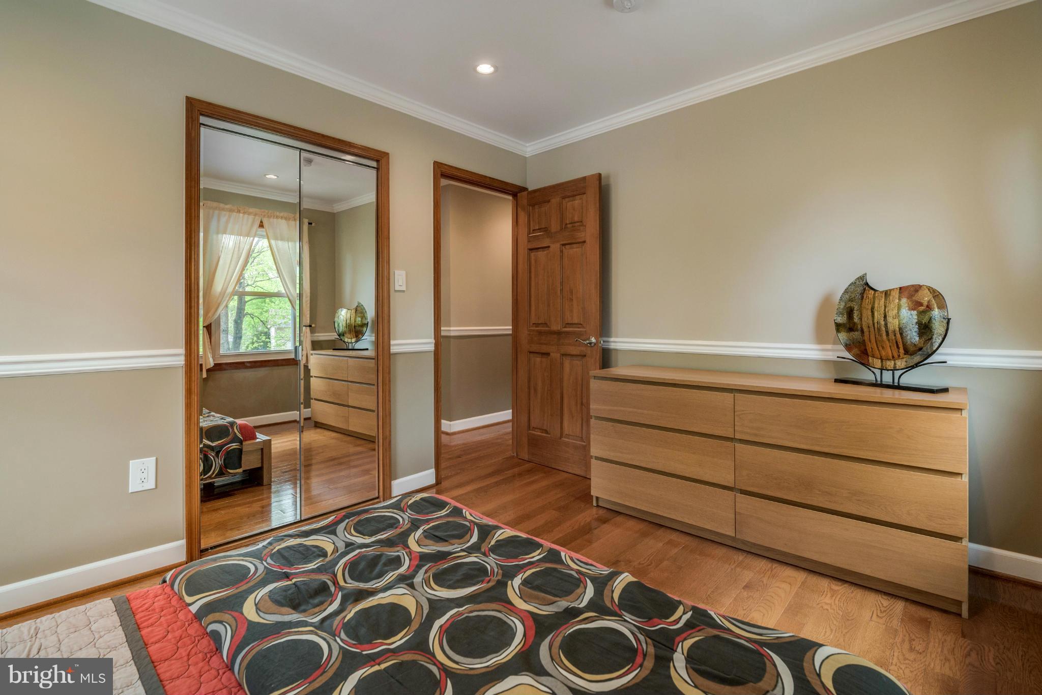 CROFTON MEADOWS - Residential