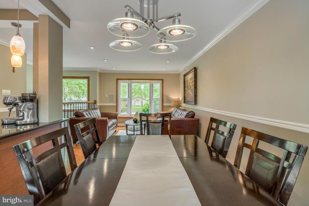 CROFTON MEADOWS - Residential