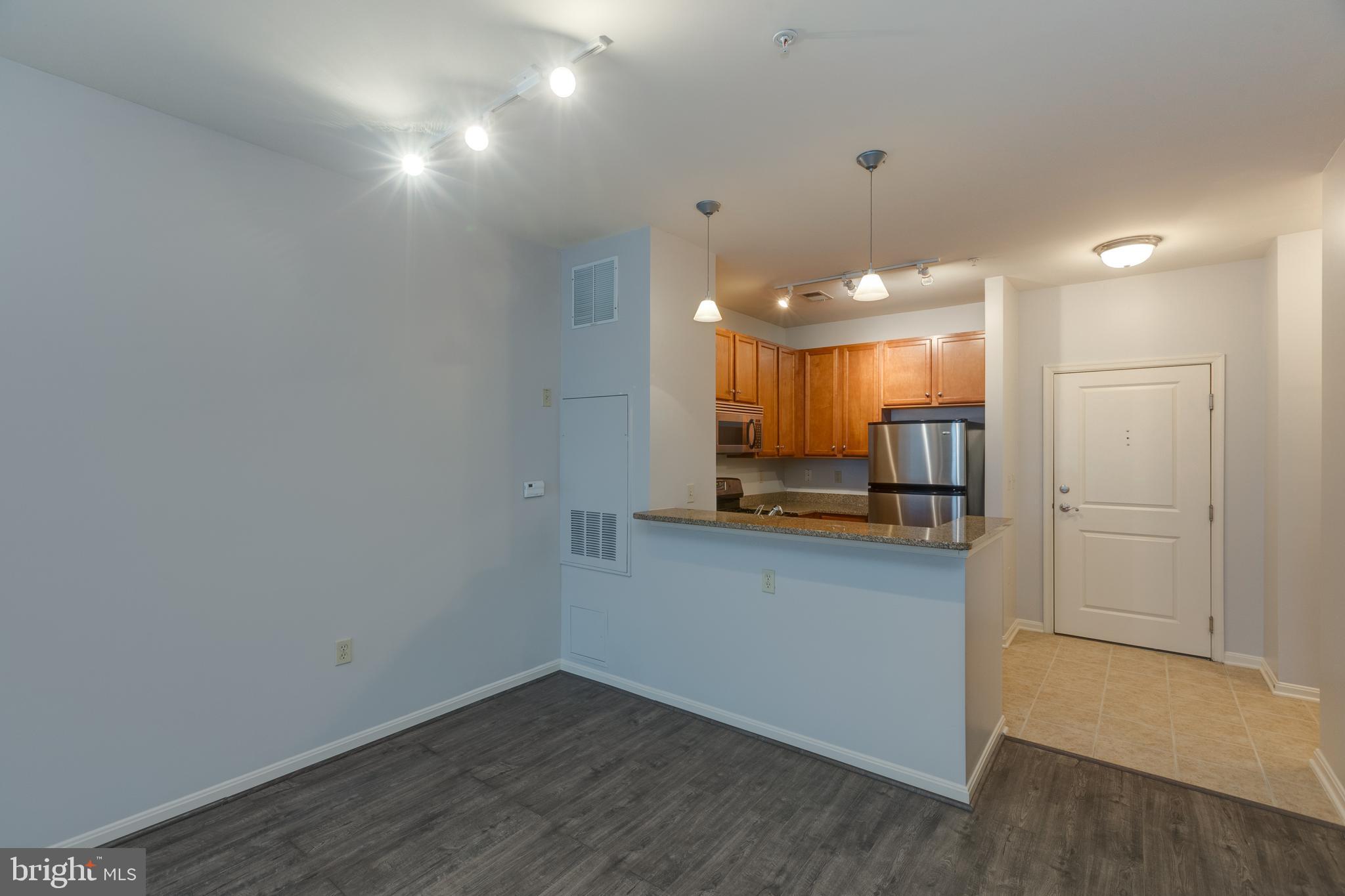 HALSTEAD AT THE METRO - Residential