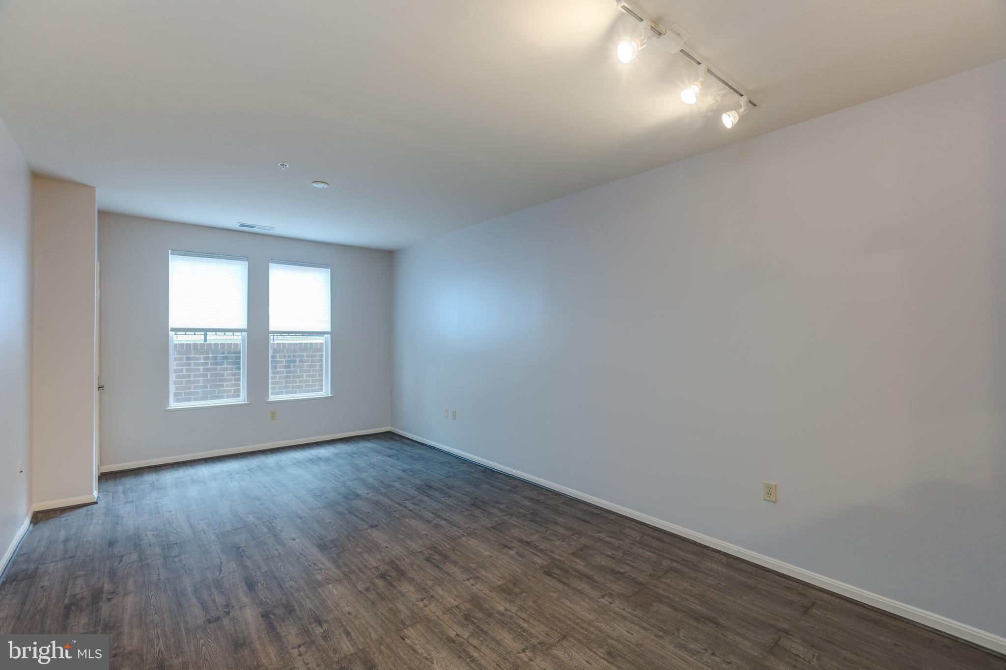 HALSTEAD AT THE METRO - Residential