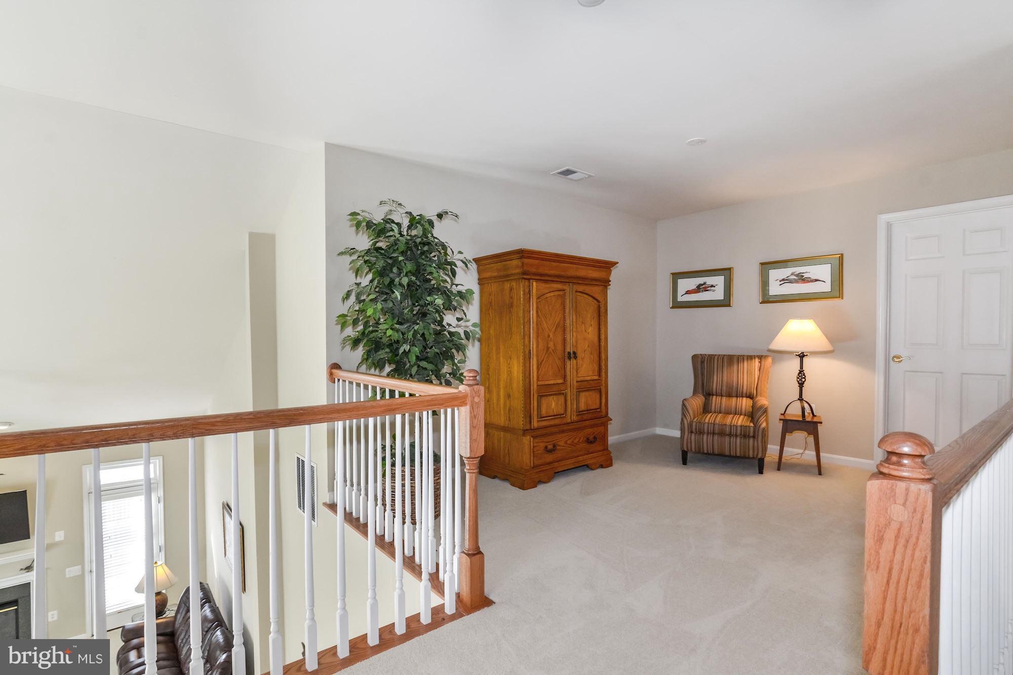 DUNBARTON - Residential