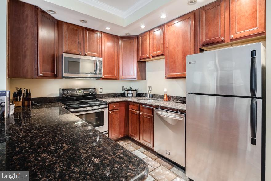 FAIRMOUNT - Residential