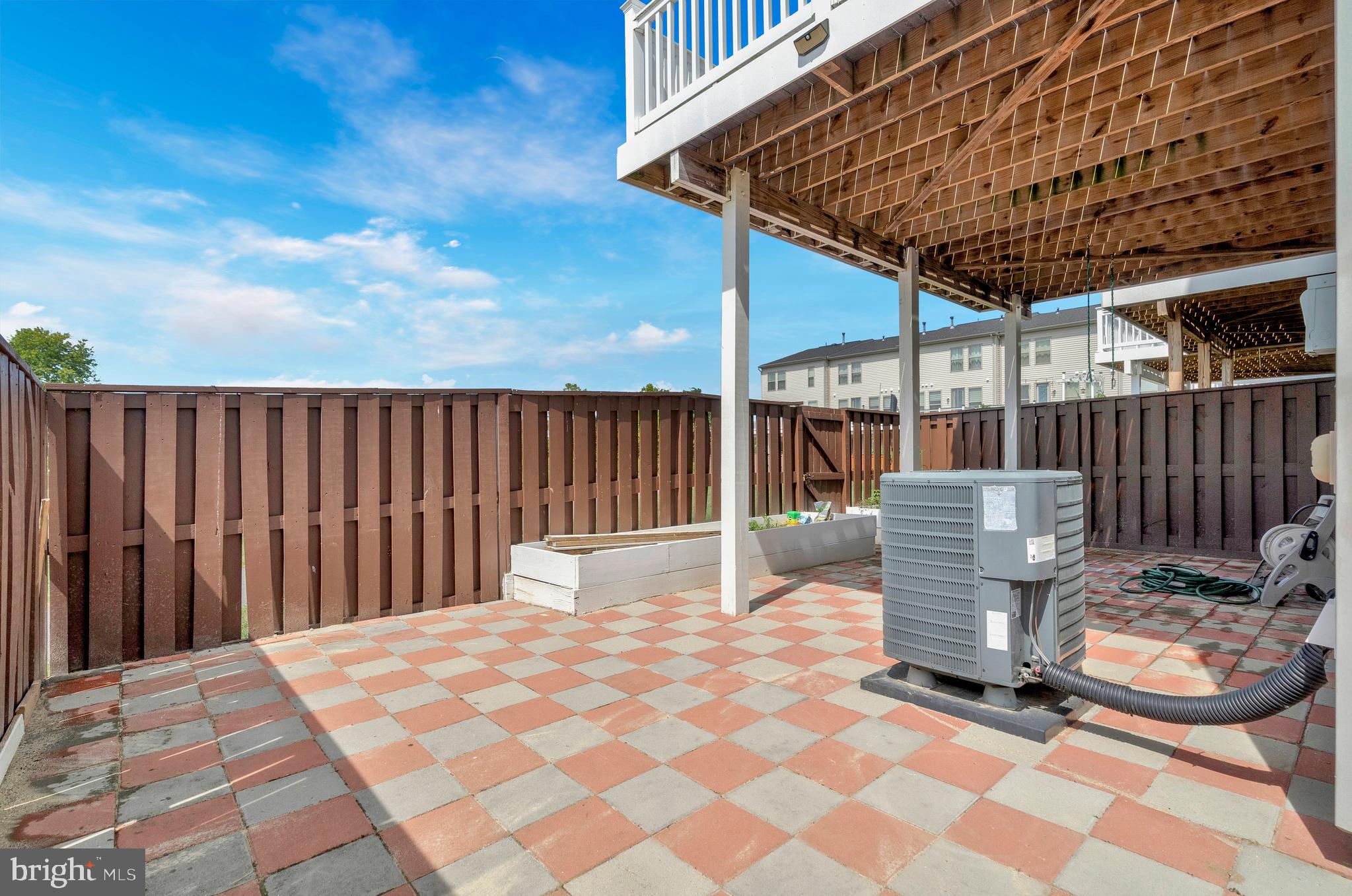 GLASCOCK FIELD AT STONE RIDGE - Residential Lease