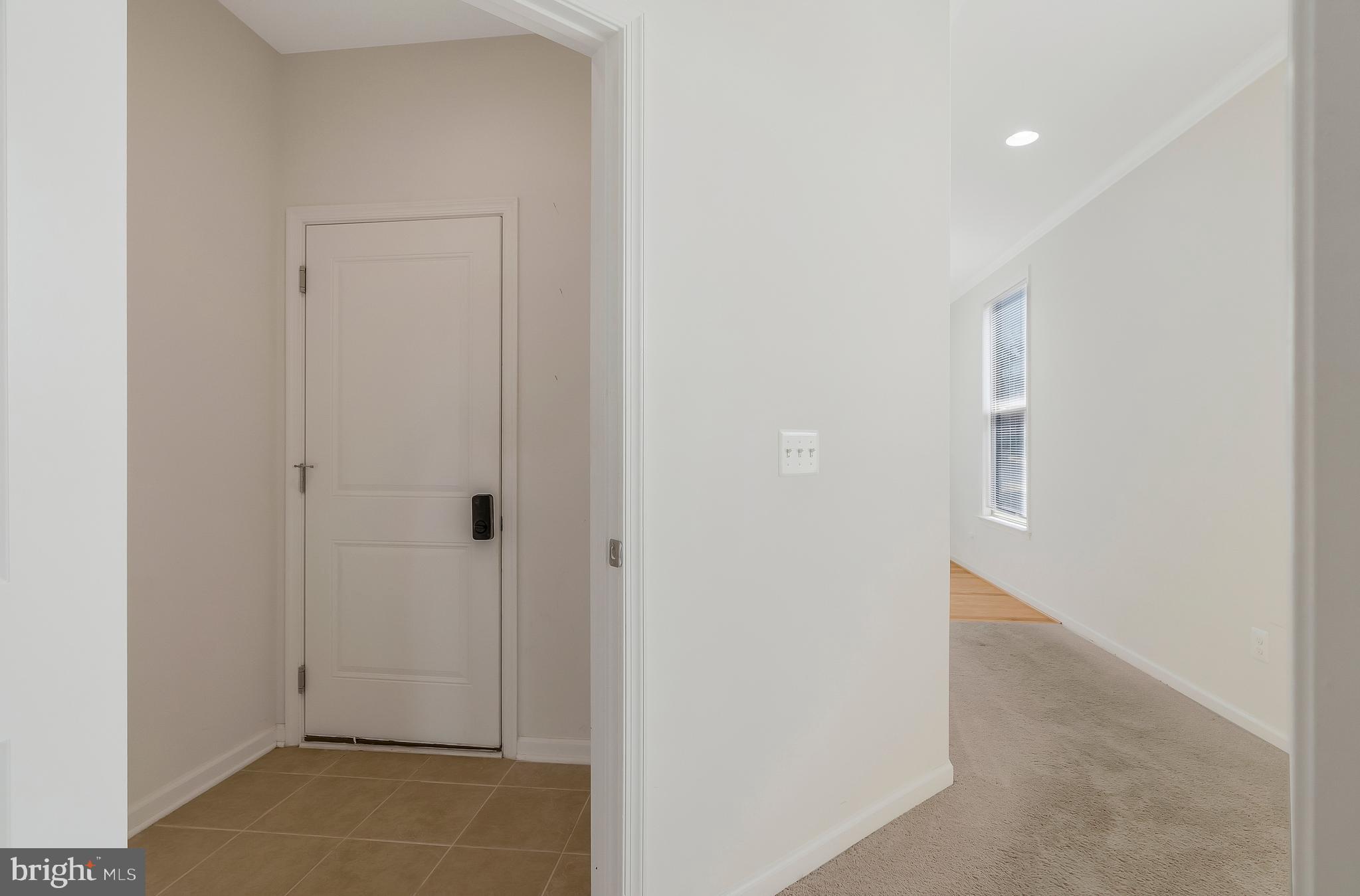 GLASCOCK FIELD AT STONE RIDGE - Residential Lease