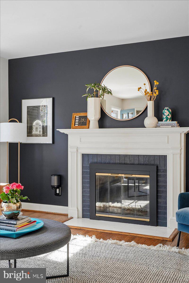 WOODACRES - Residential