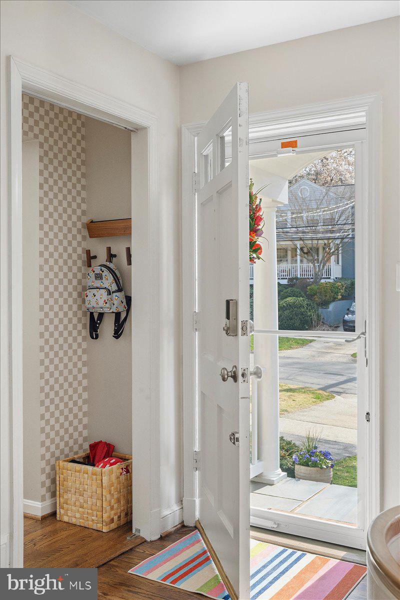 WOODACRES - Residential