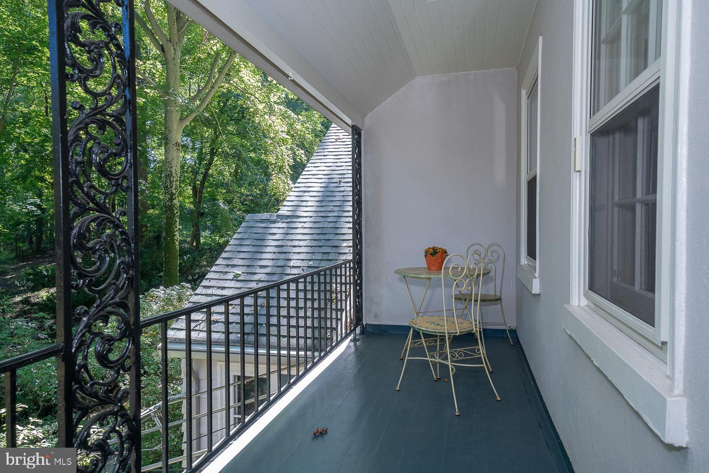 GREENLEAF - Residential