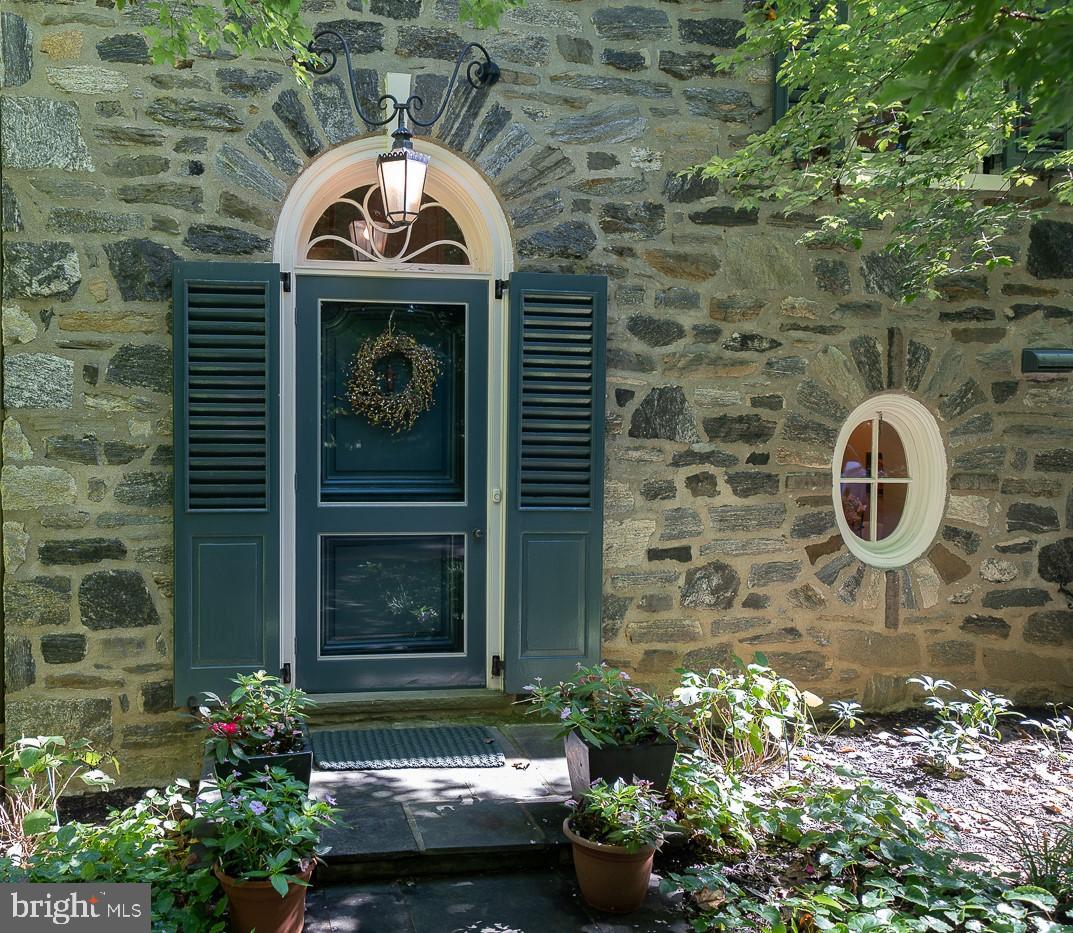 GREENLEAF - Residential