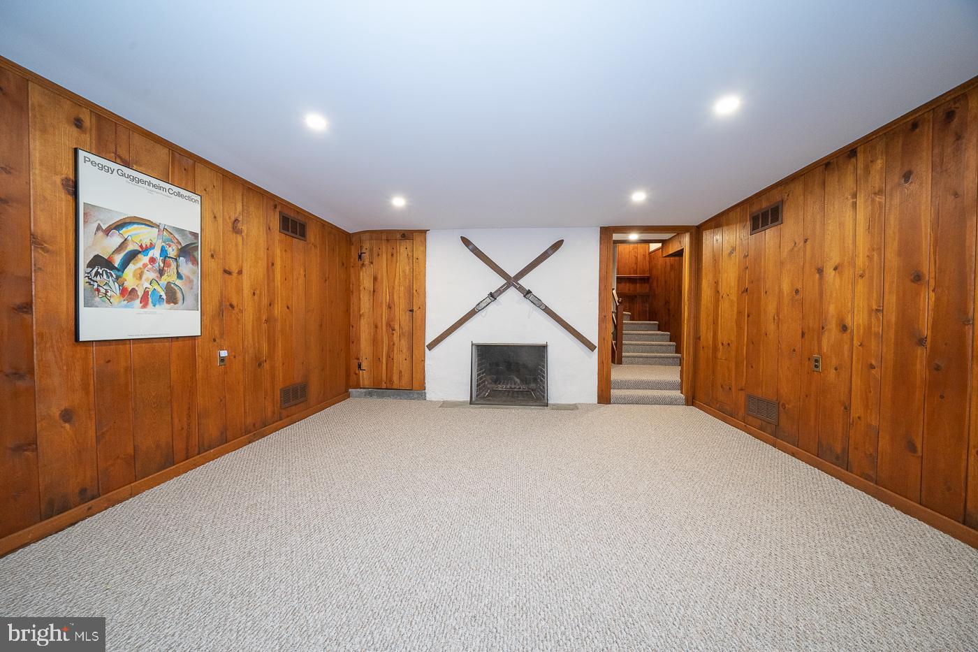 GREENLEAF - Residential