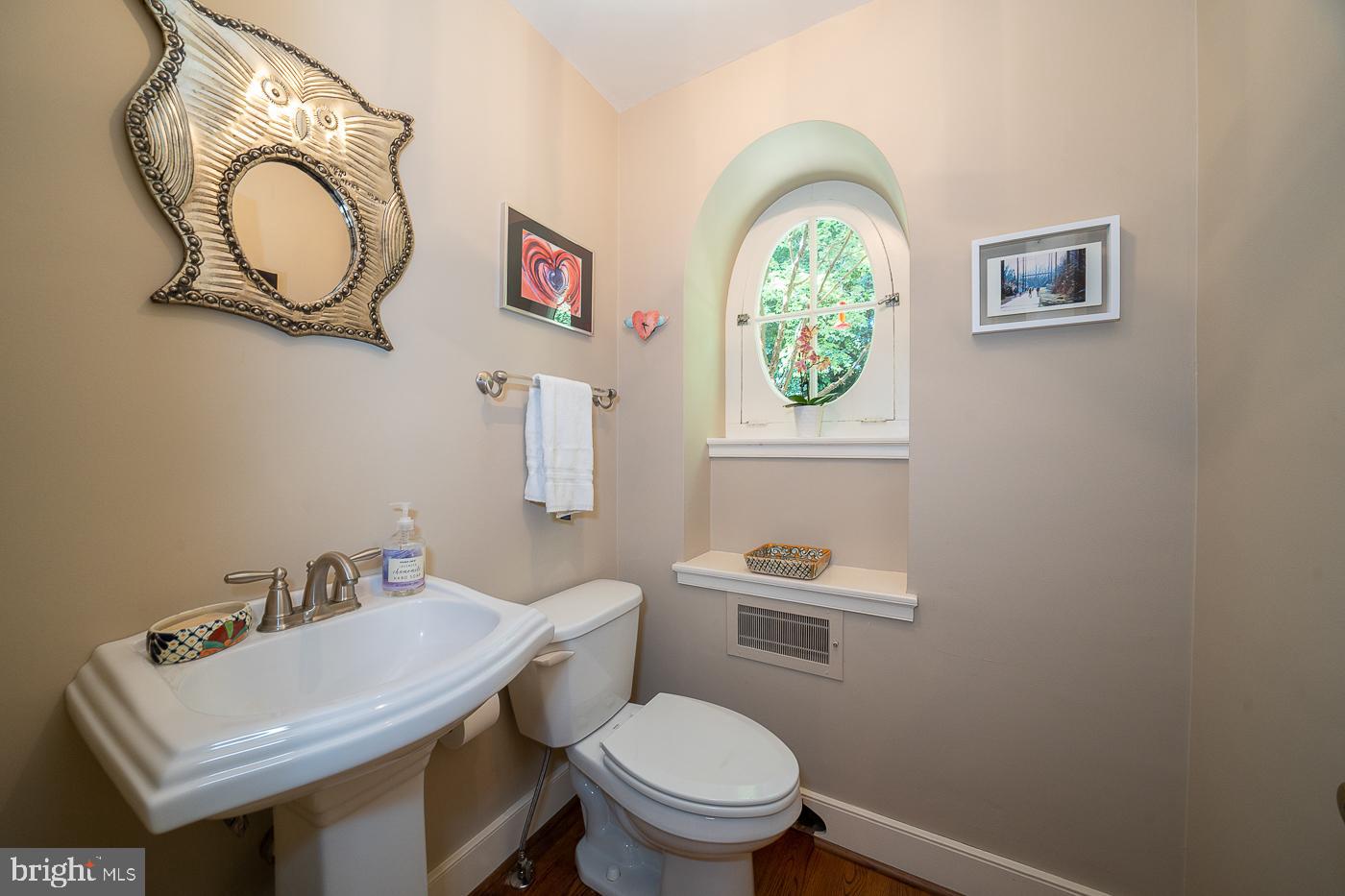 GREENLEAF - Residential