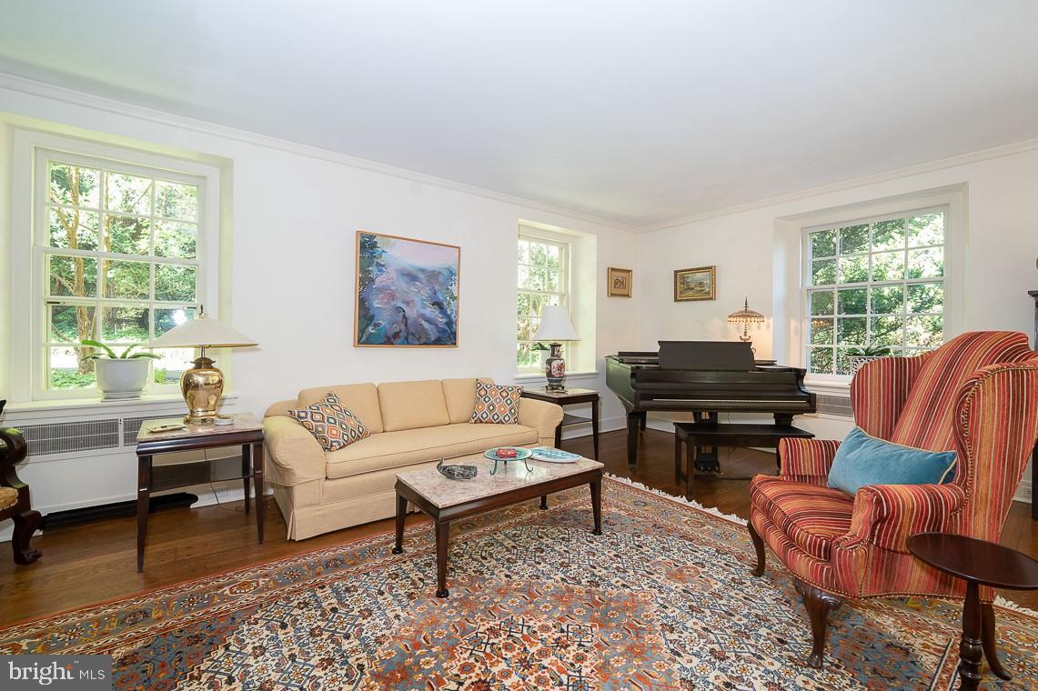 GREENLEAF - Residential