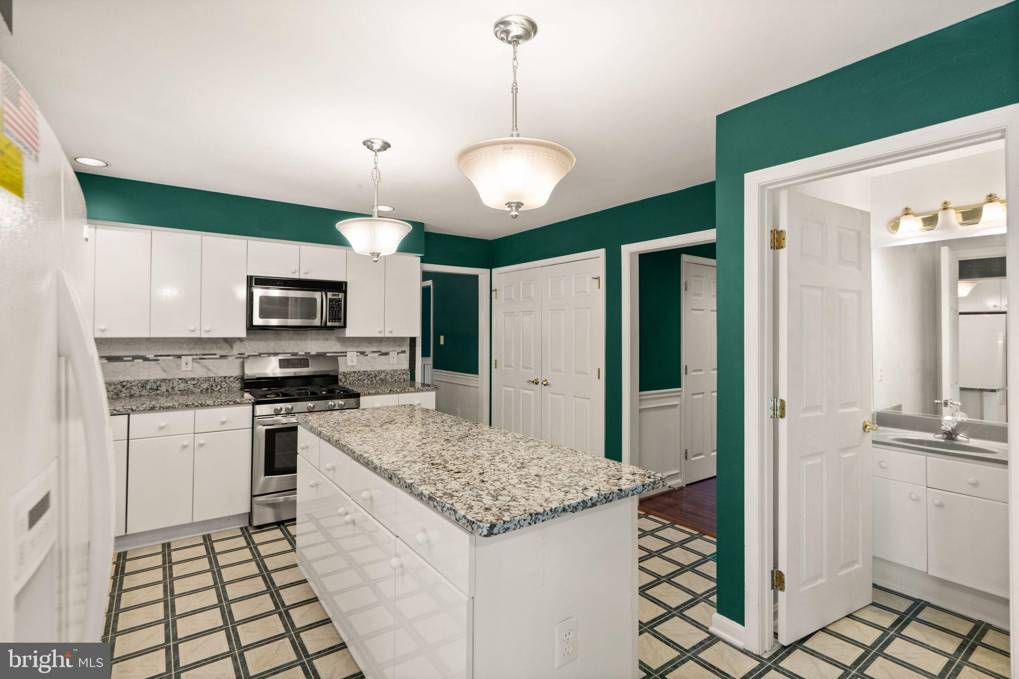 VALLEY VUE - Residential