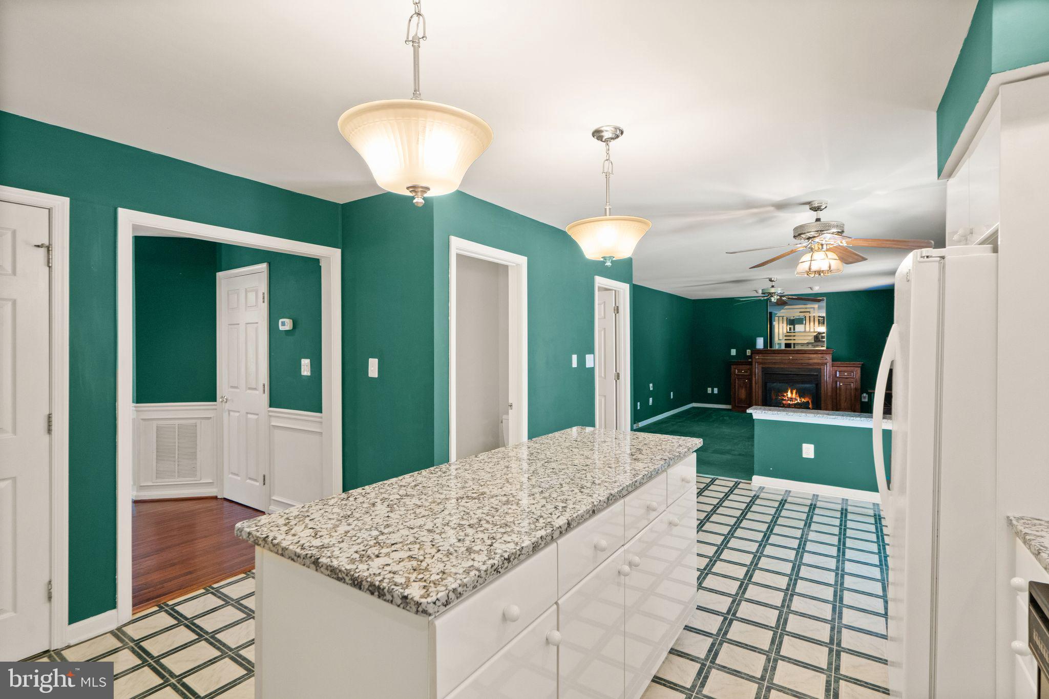 VALLEY VUE - Residential