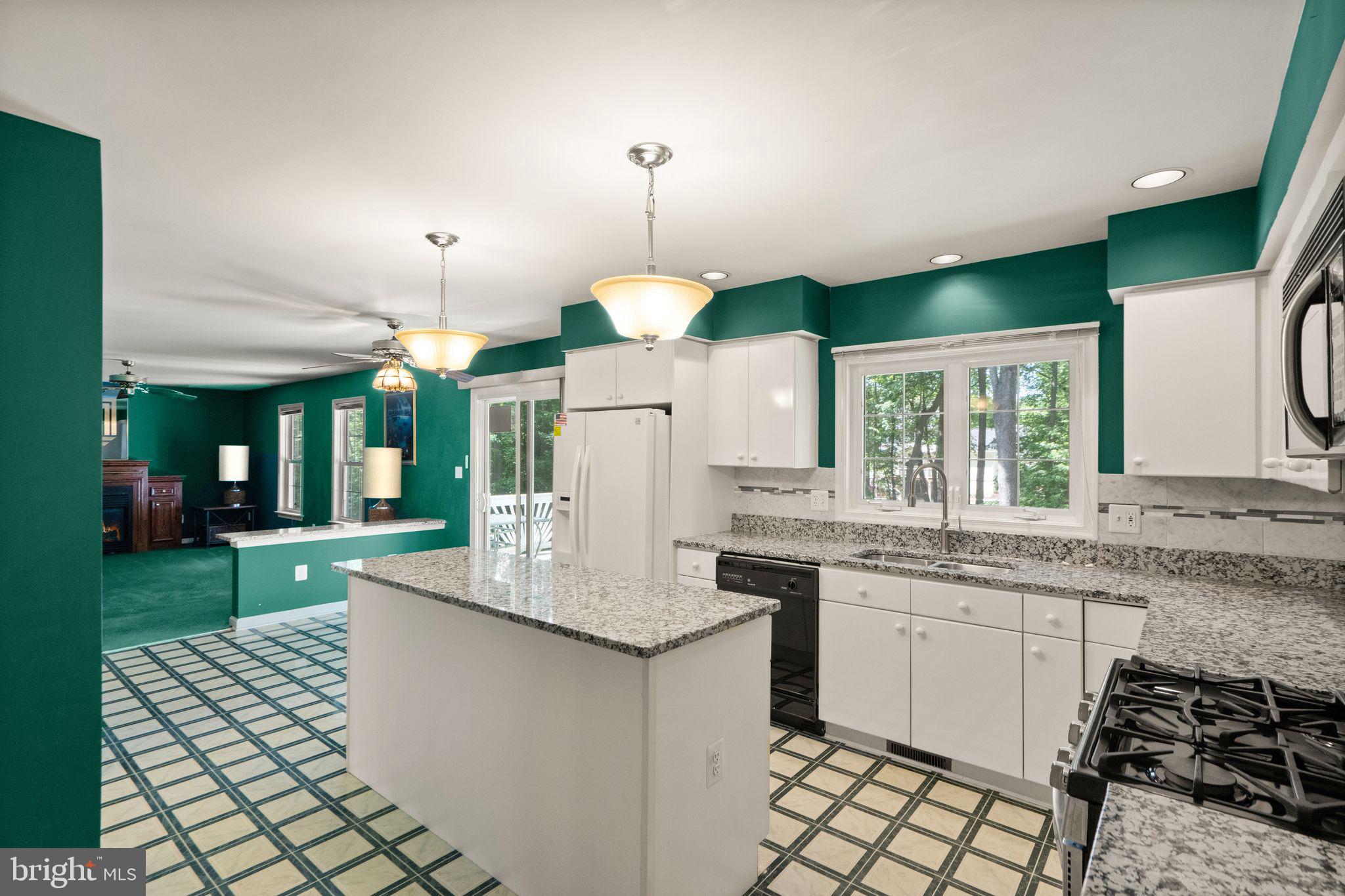 VALLEY VUE - Residential