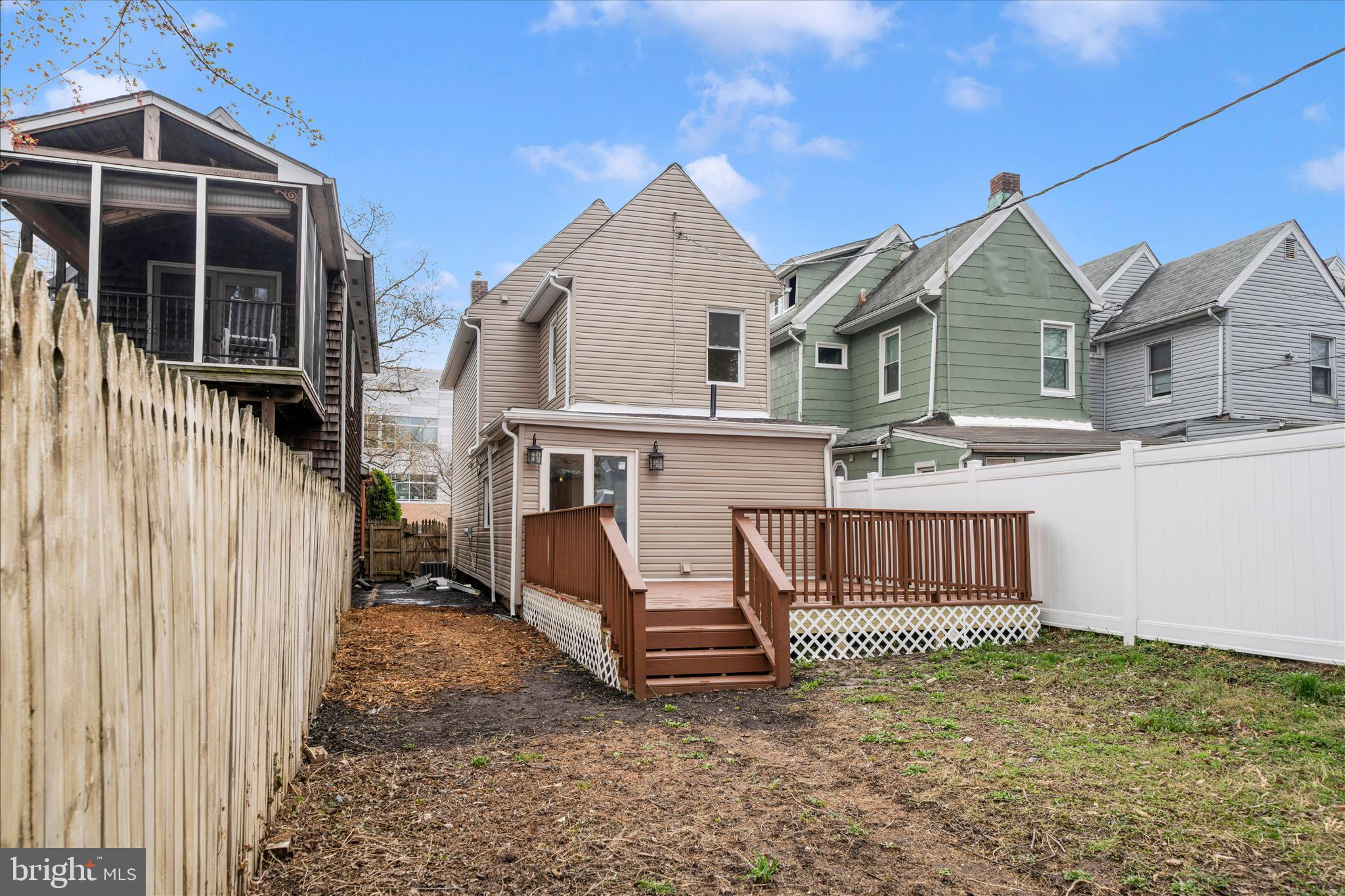 WAVERLY - Residential