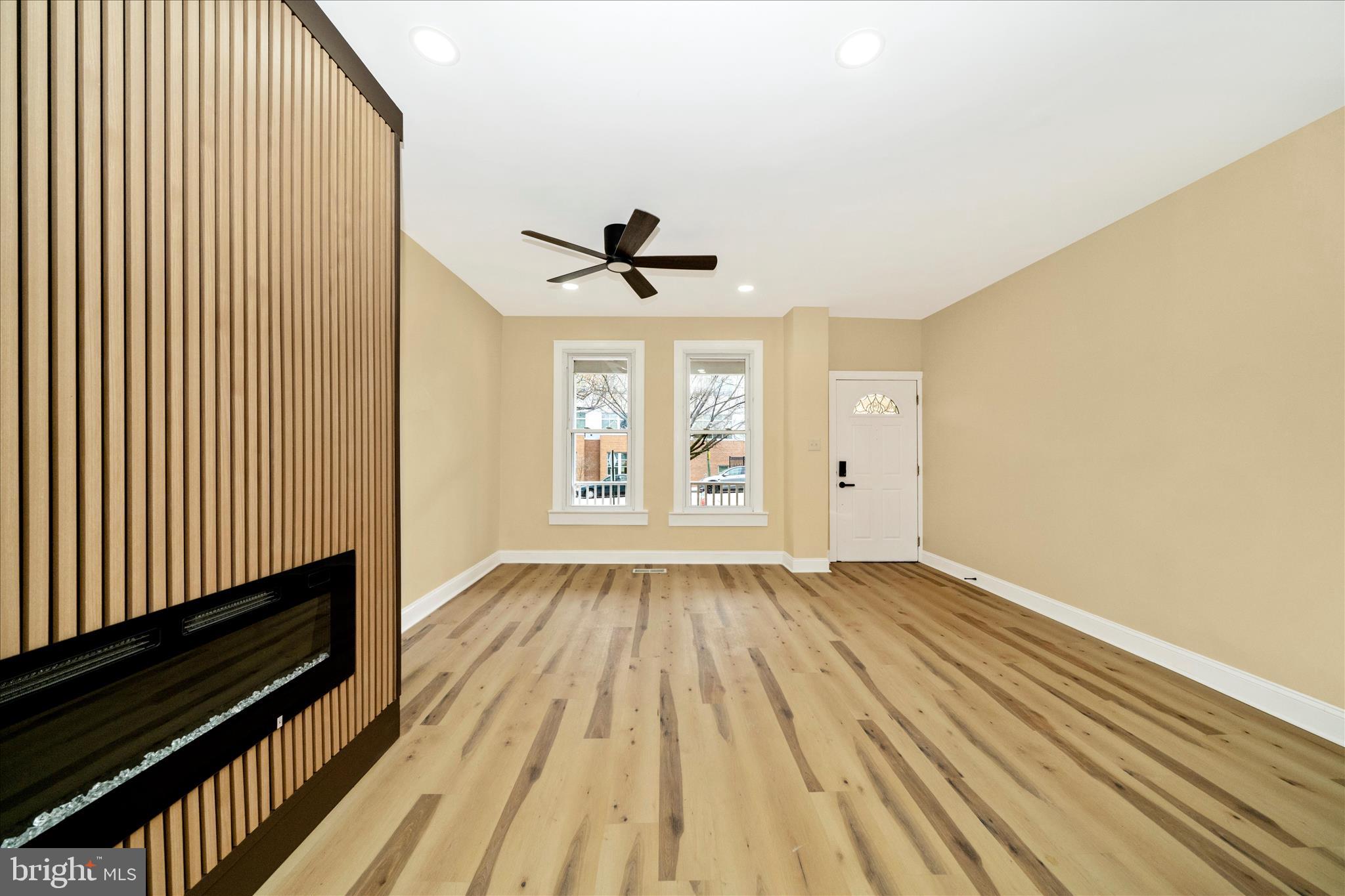 WAVERLY - Residential