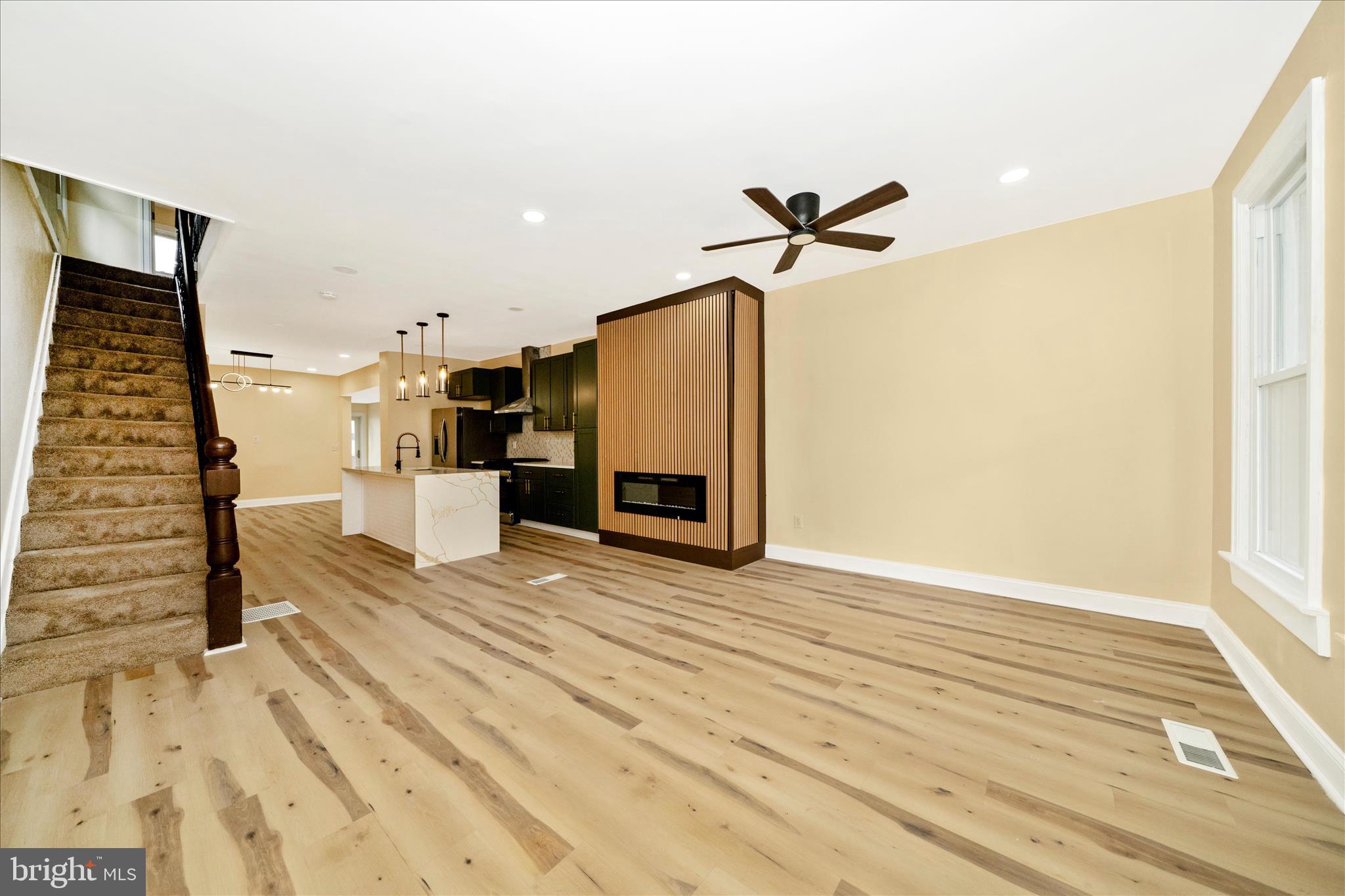 WAVERLY - Residential