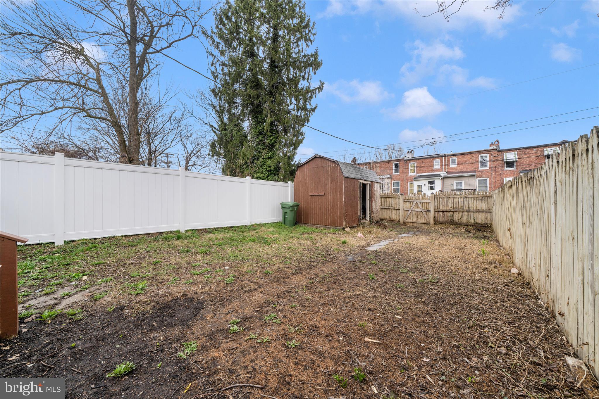 WAVERLY - Residential