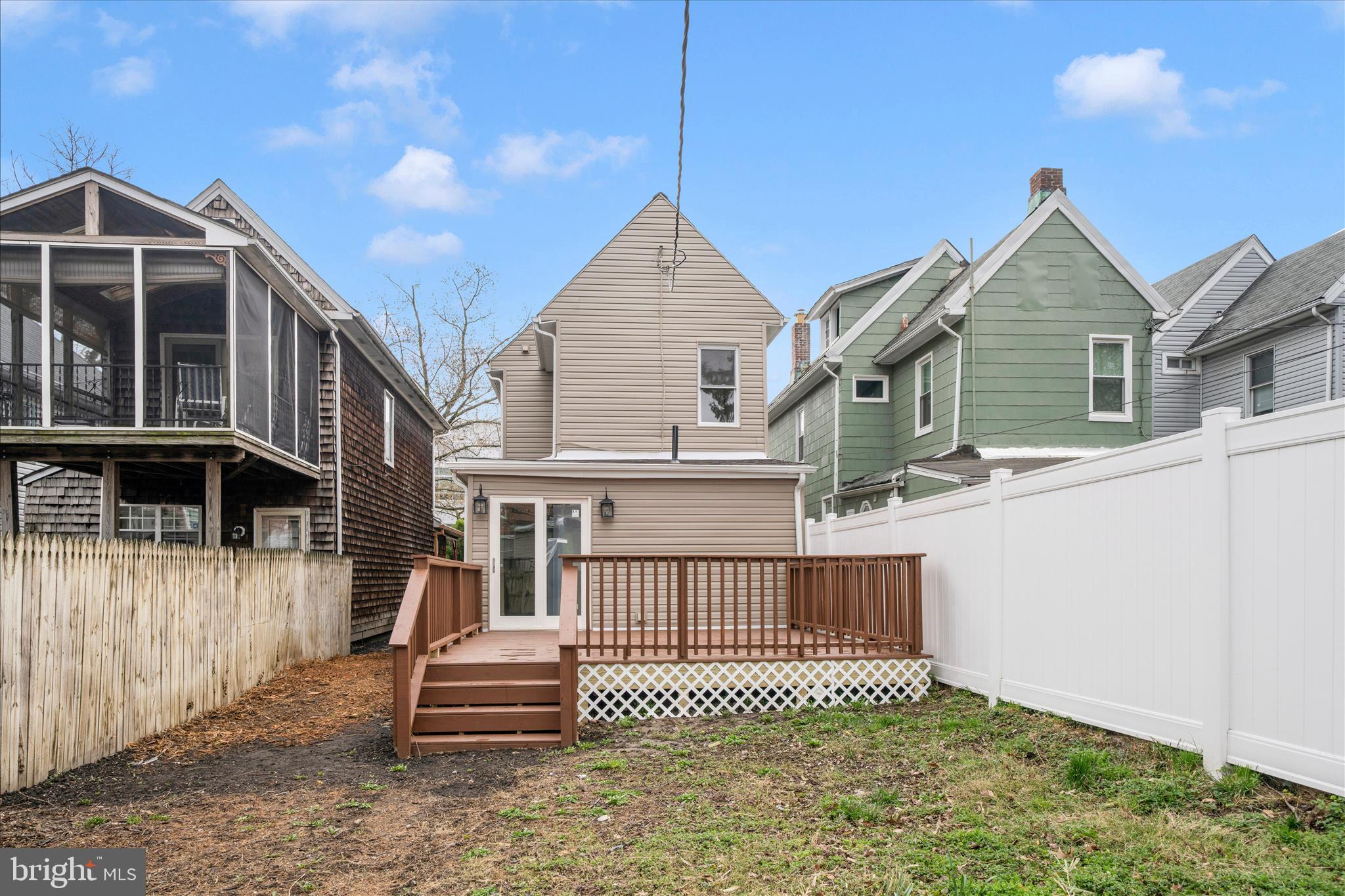 WAVERLY - Residential