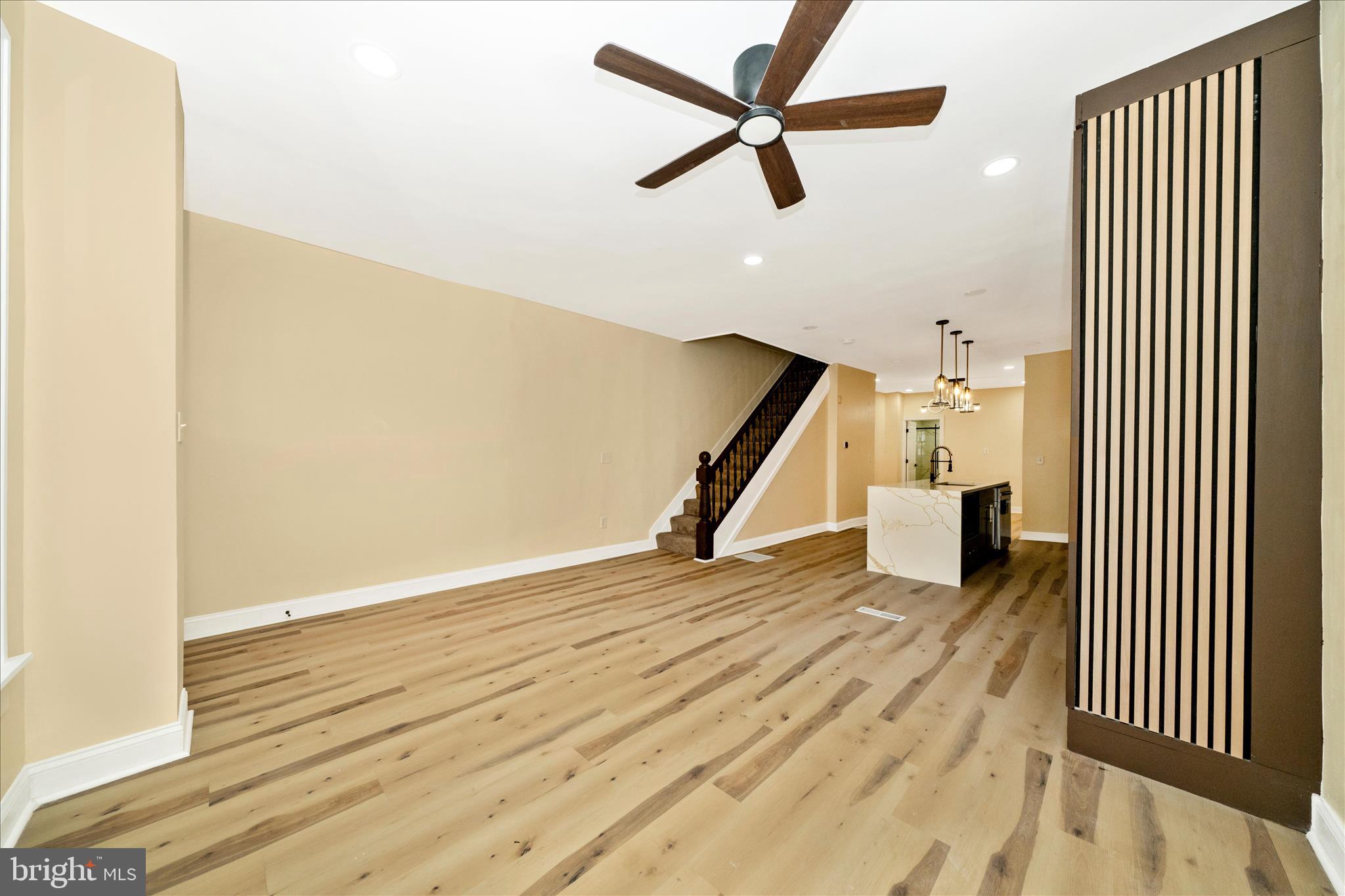 WAVERLY - Residential