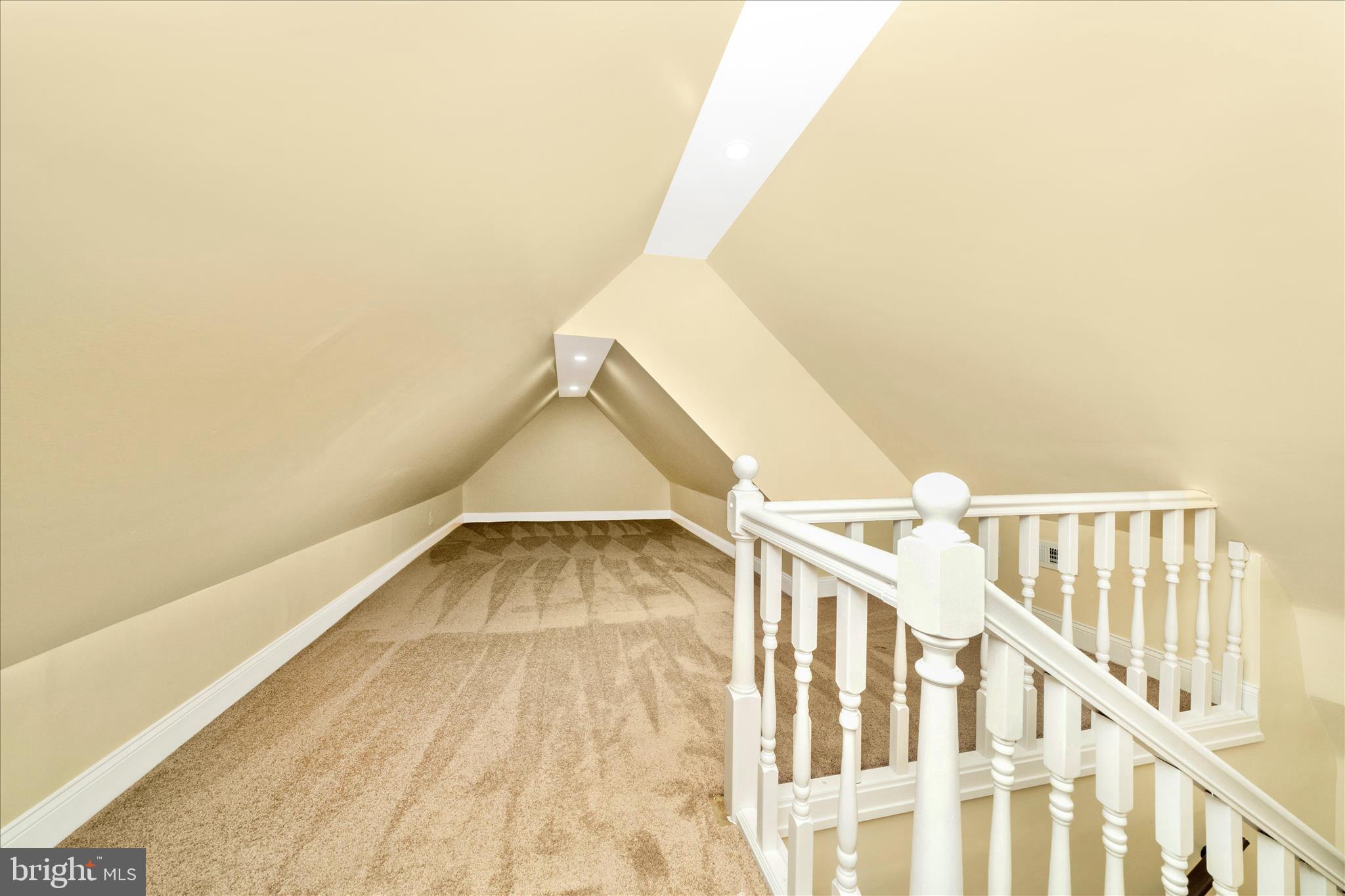 WAVERLY - Residential