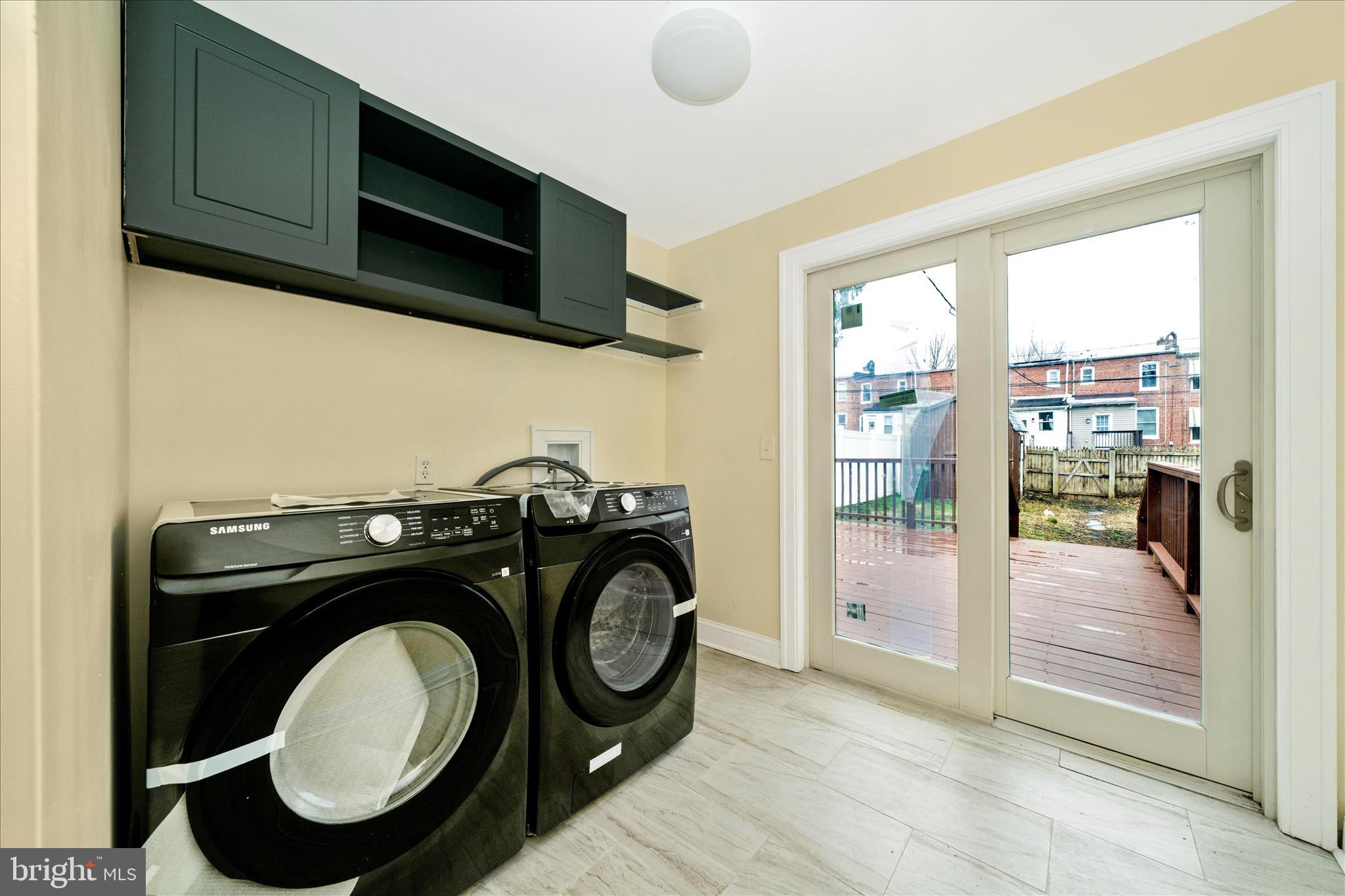 WAVERLY - Residential