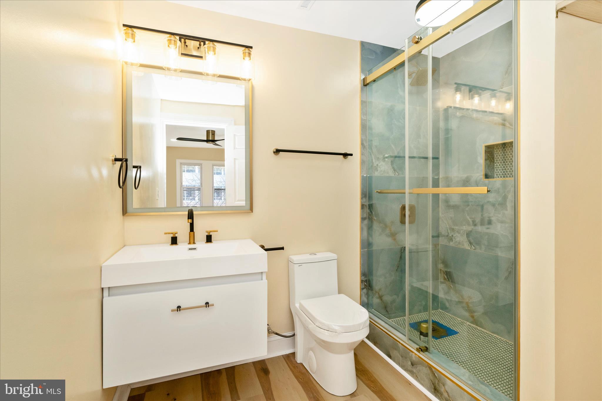 WAVERLY - Residential