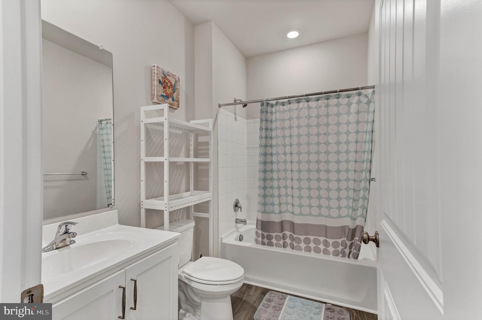 OCEAN VIEW BEACH CLUB - Residential