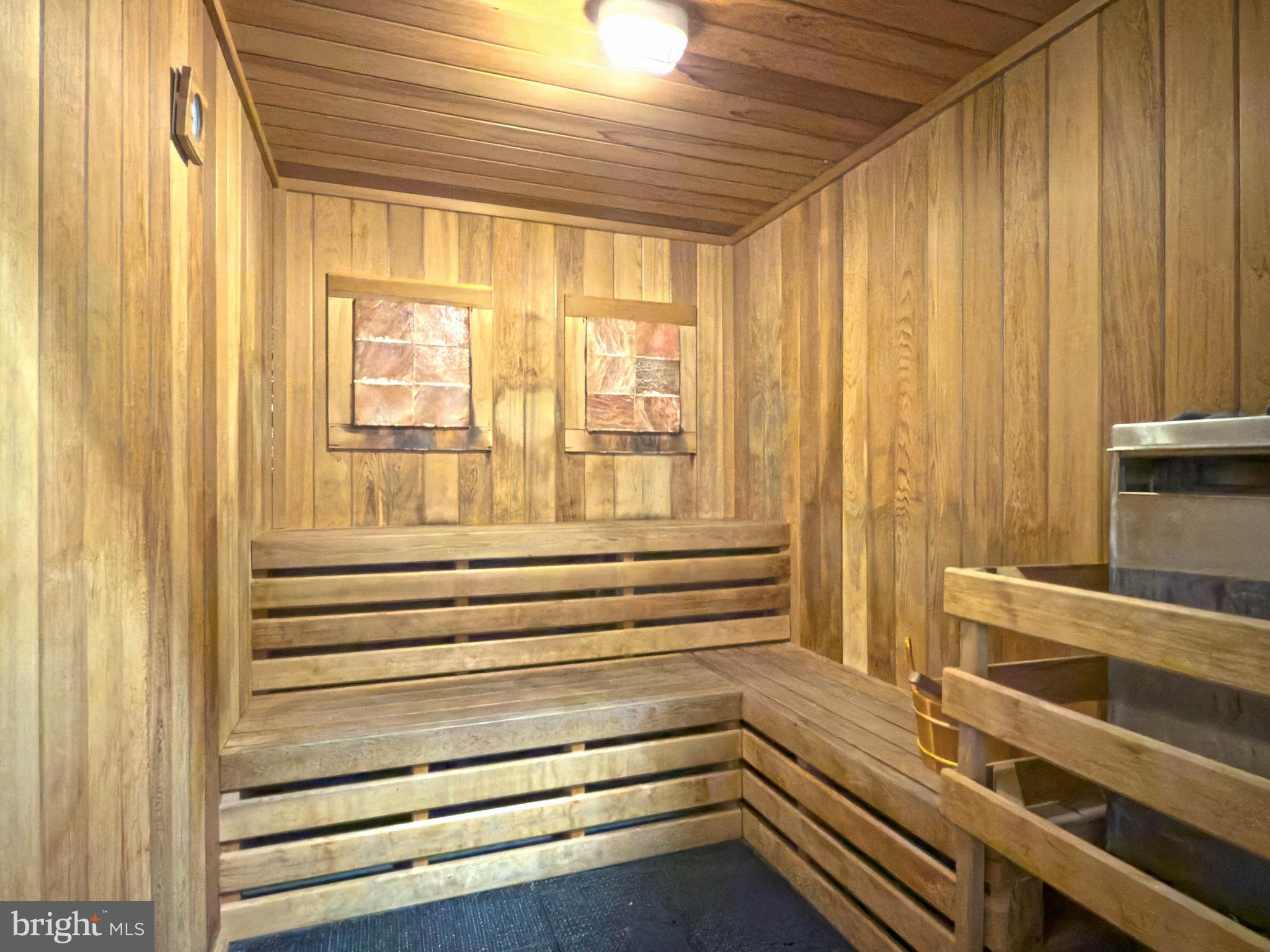 OCEAN VIEW BEACH CLUB - Residential