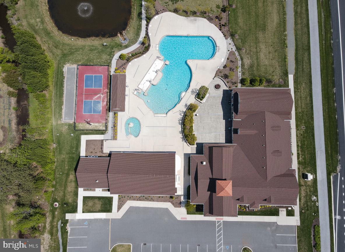 OCEAN VIEW BEACH CLUB - Residential