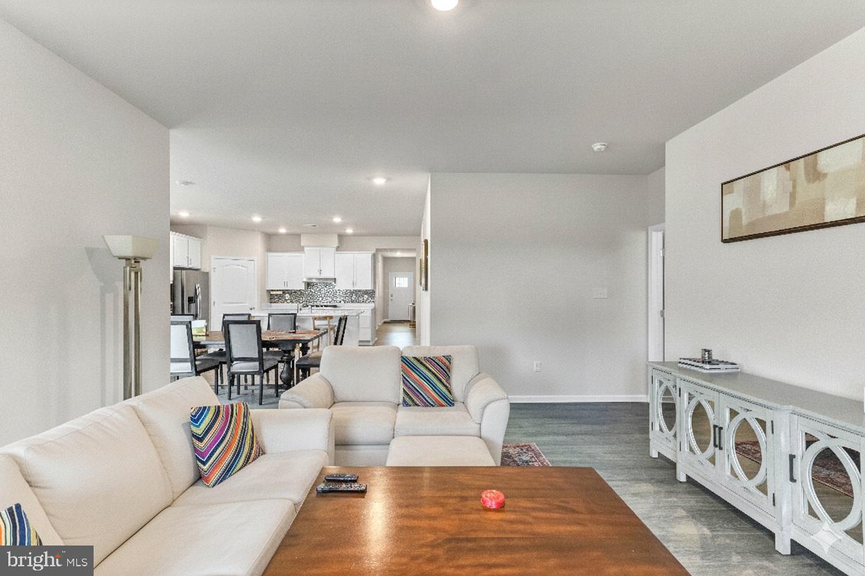 OCEAN VIEW BEACH CLUB - Residential