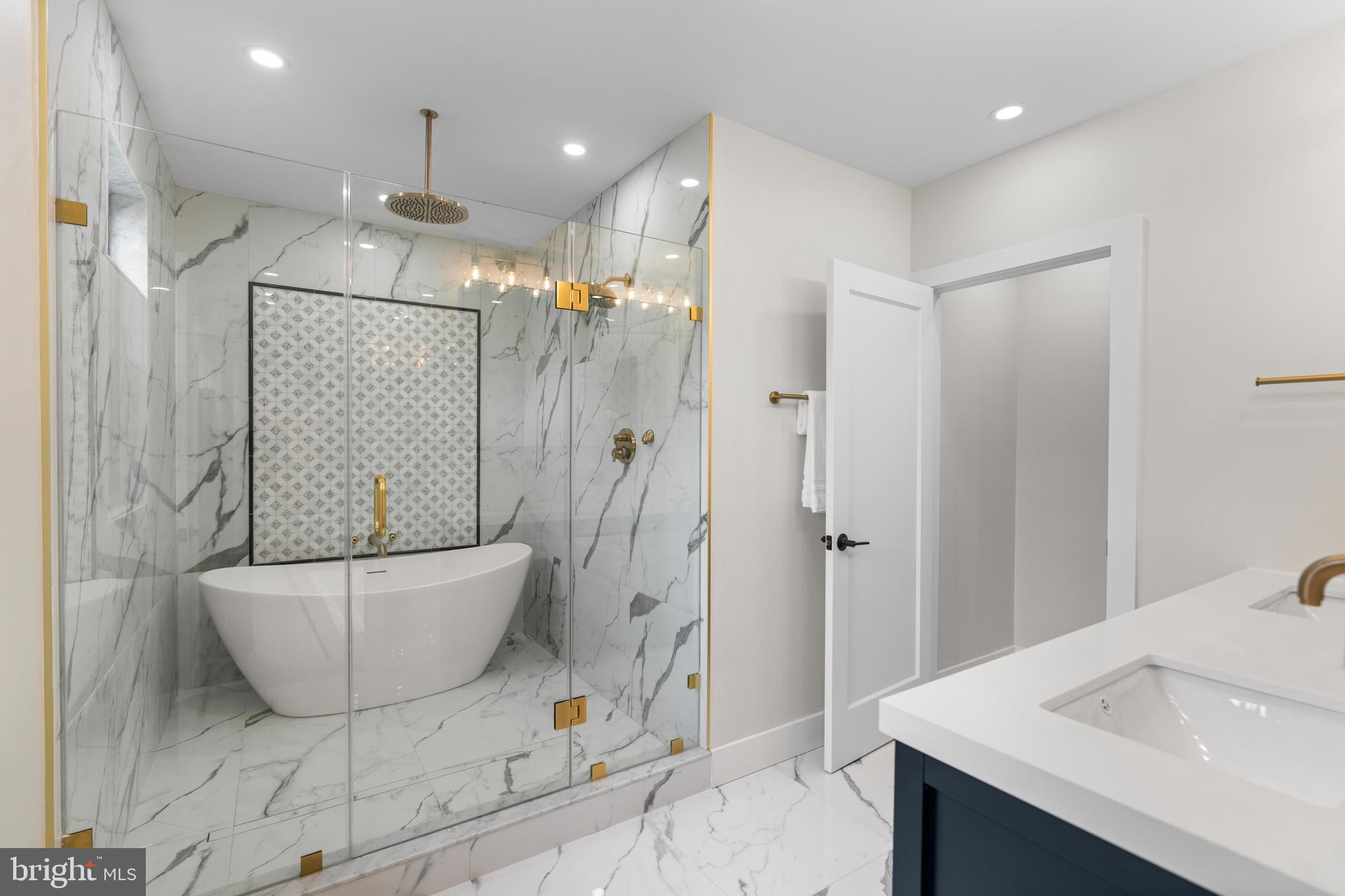 BETHESDA OUTSIDE - Residential