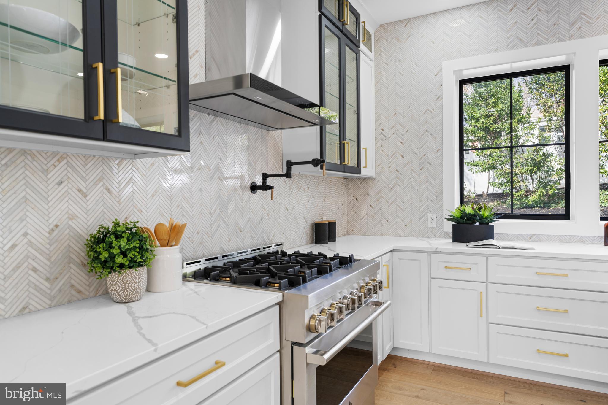 BETHESDA OUTSIDE - Residential