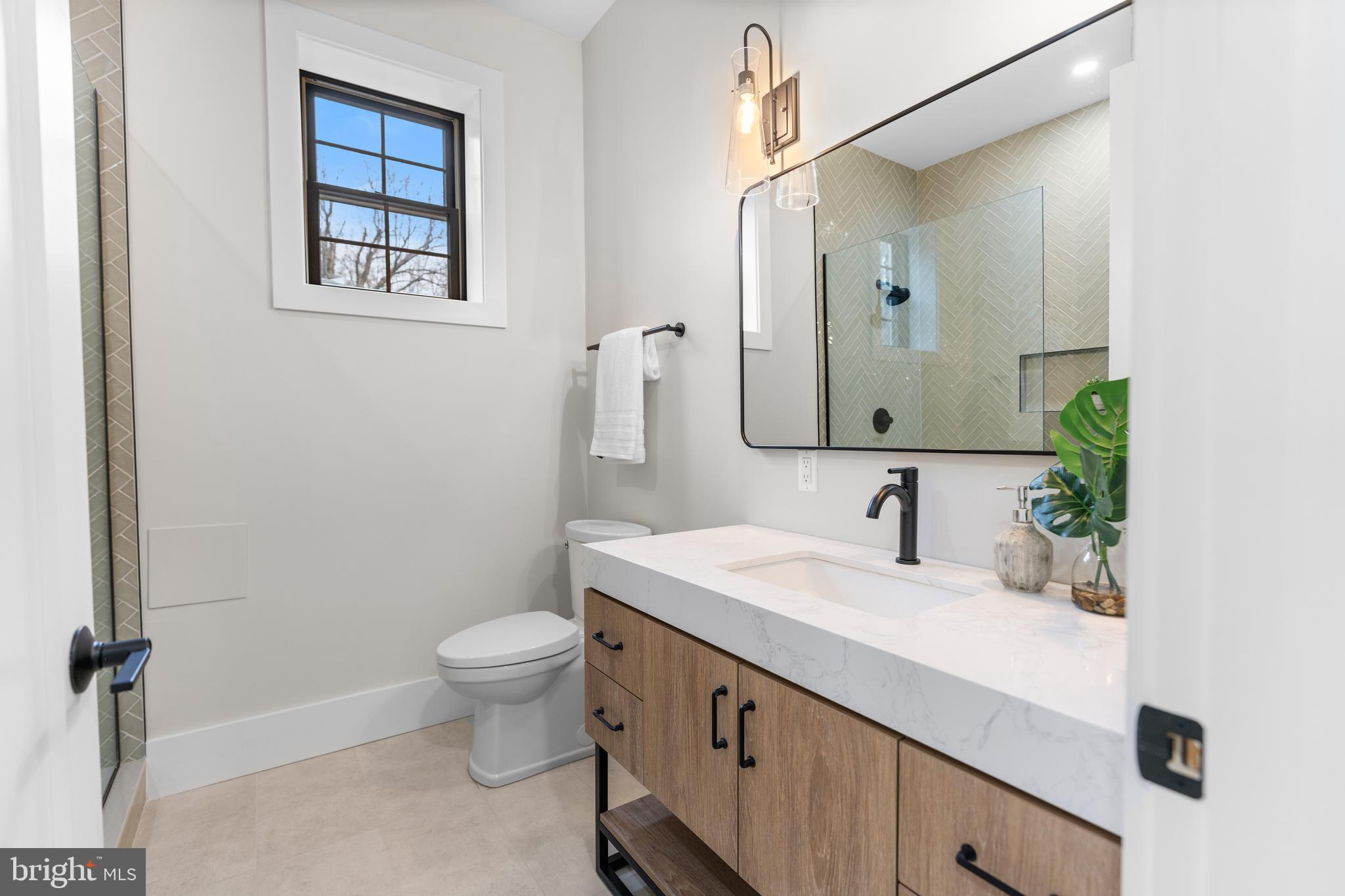 BETHESDA OUTSIDE - Residential