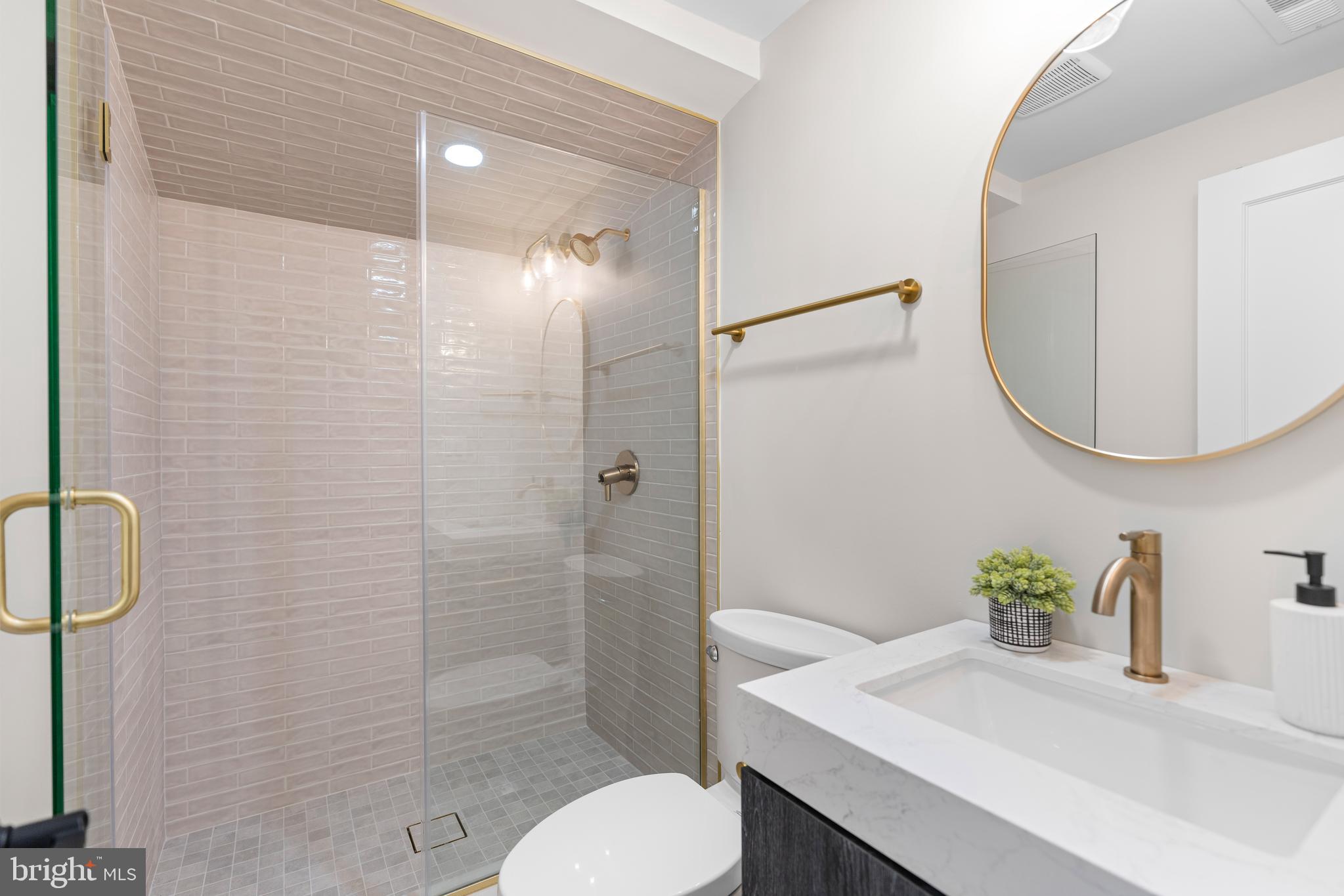 BETHESDA OUTSIDE - Residential