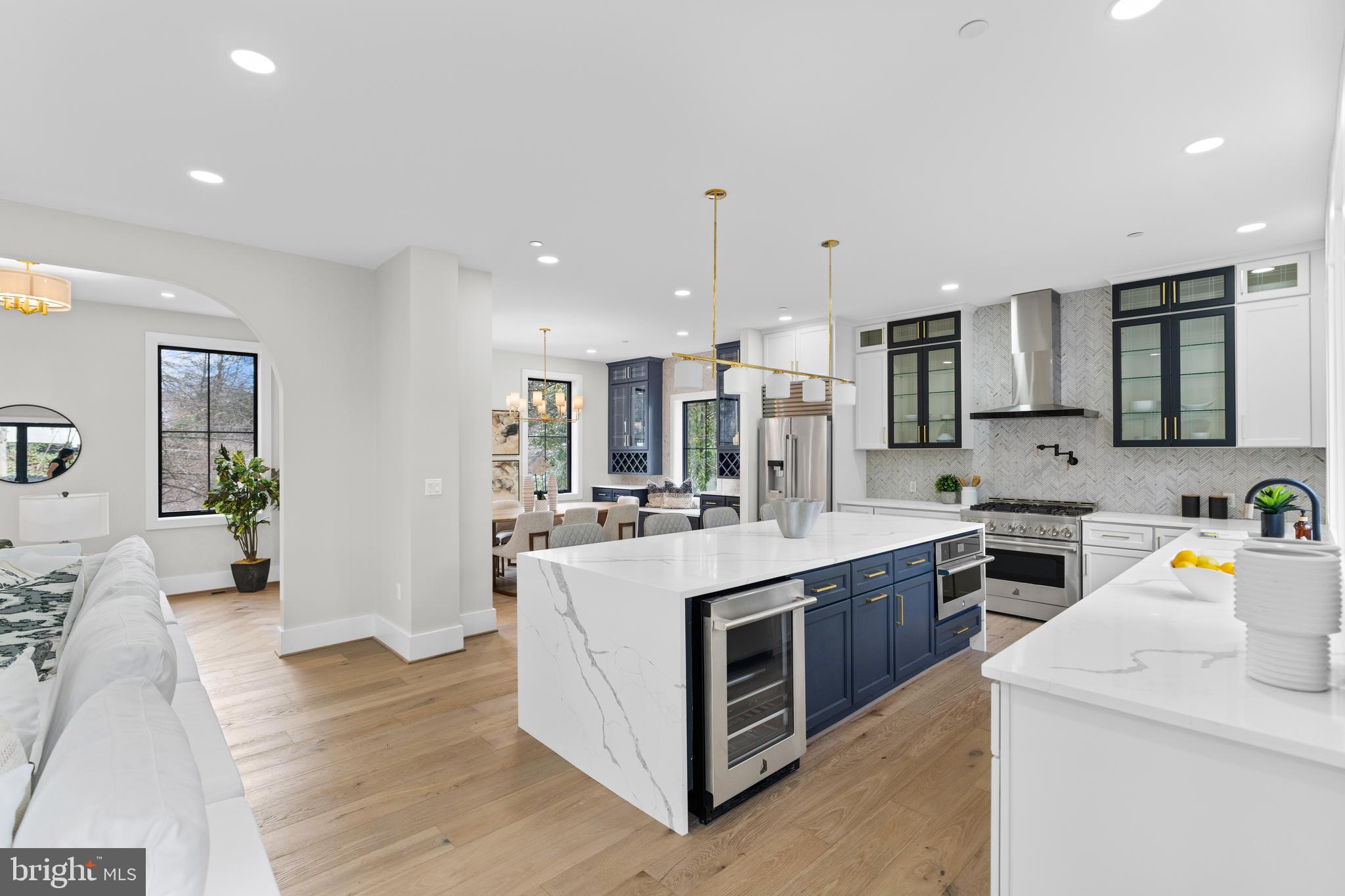 BETHESDA OUTSIDE - Residential