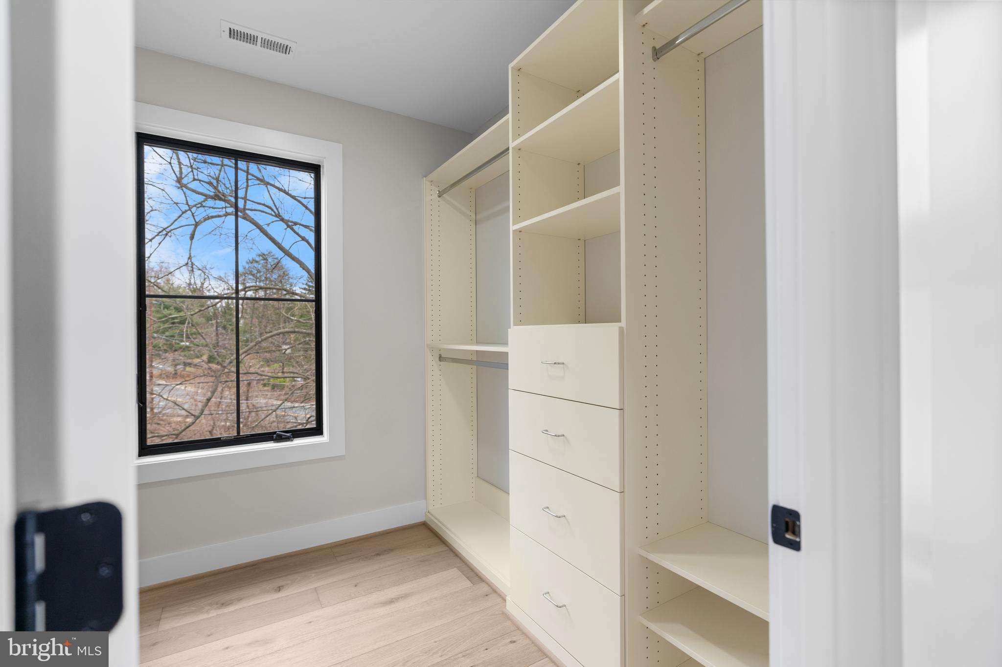 BETHESDA OUTSIDE - Residential