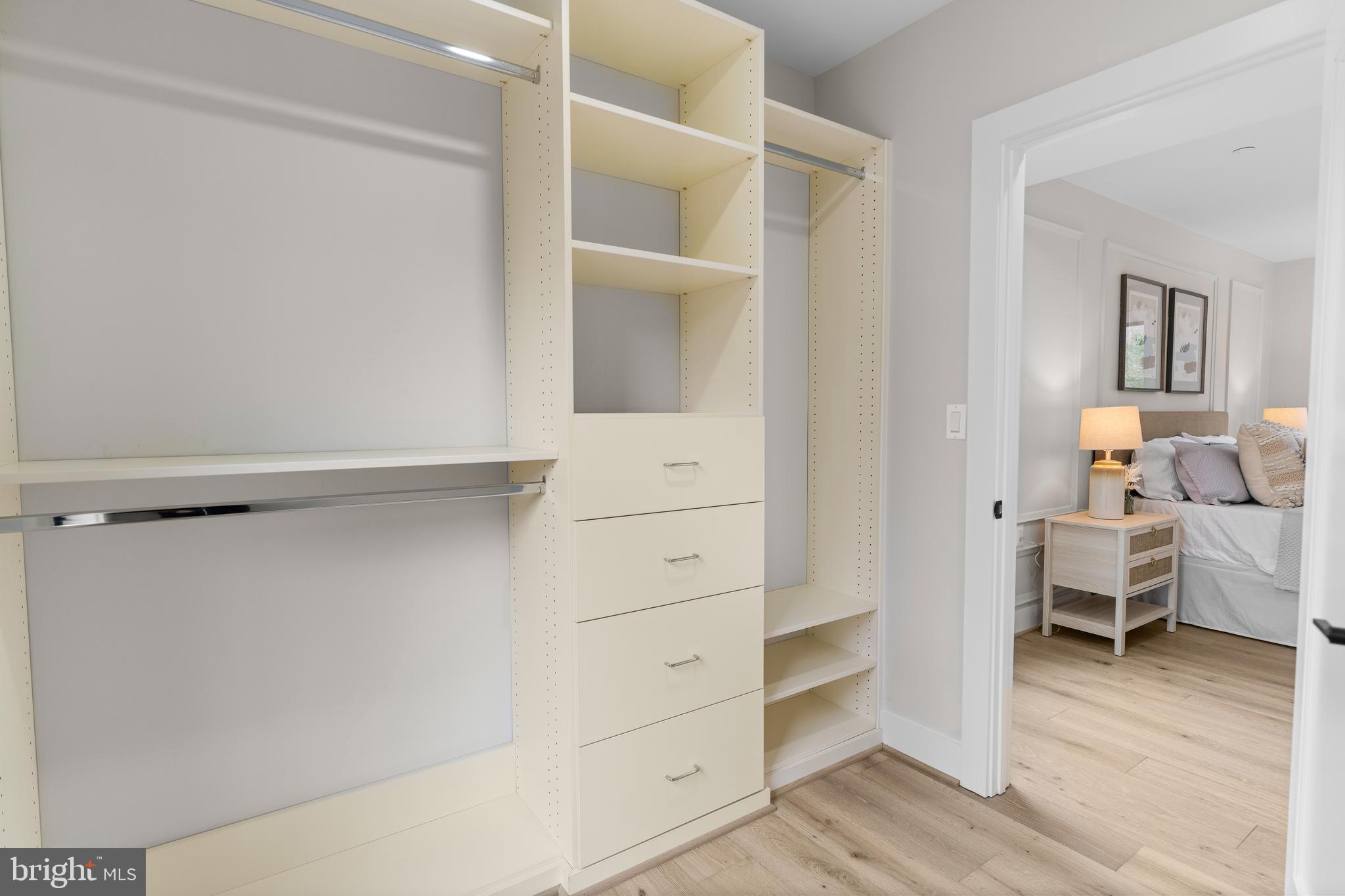 BETHESDA OUTSIDE - Residential