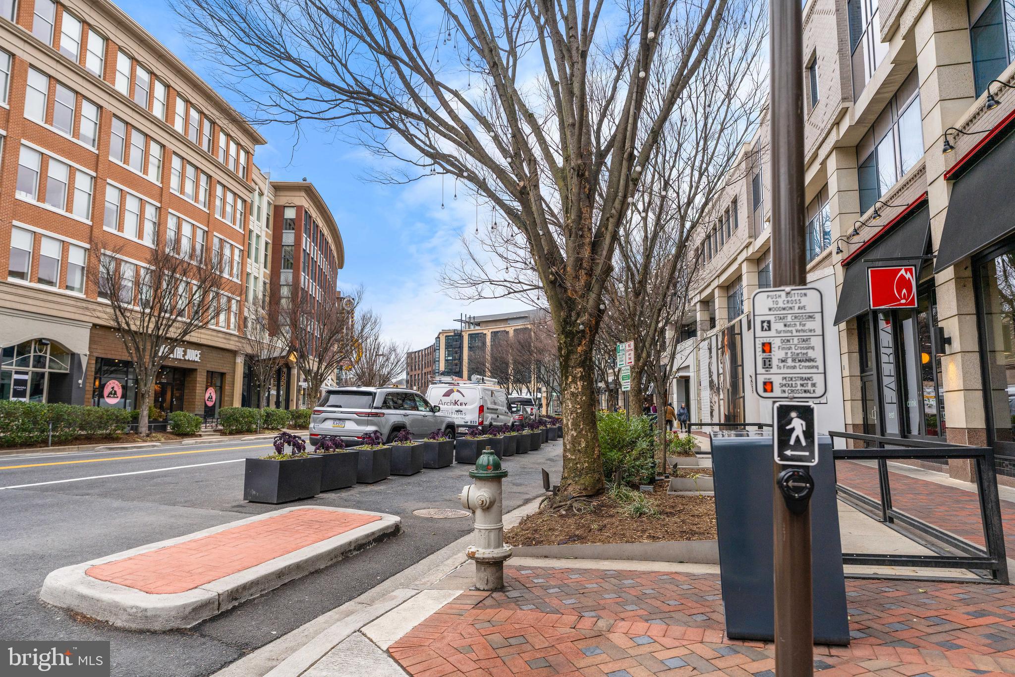 BETHESDA OUTSIDE - Residential