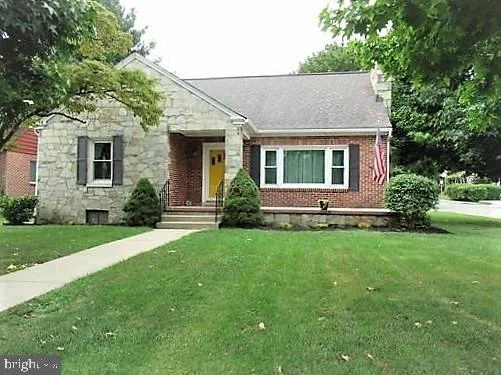 401 Baer Avenue, Hanover, PA 17331
