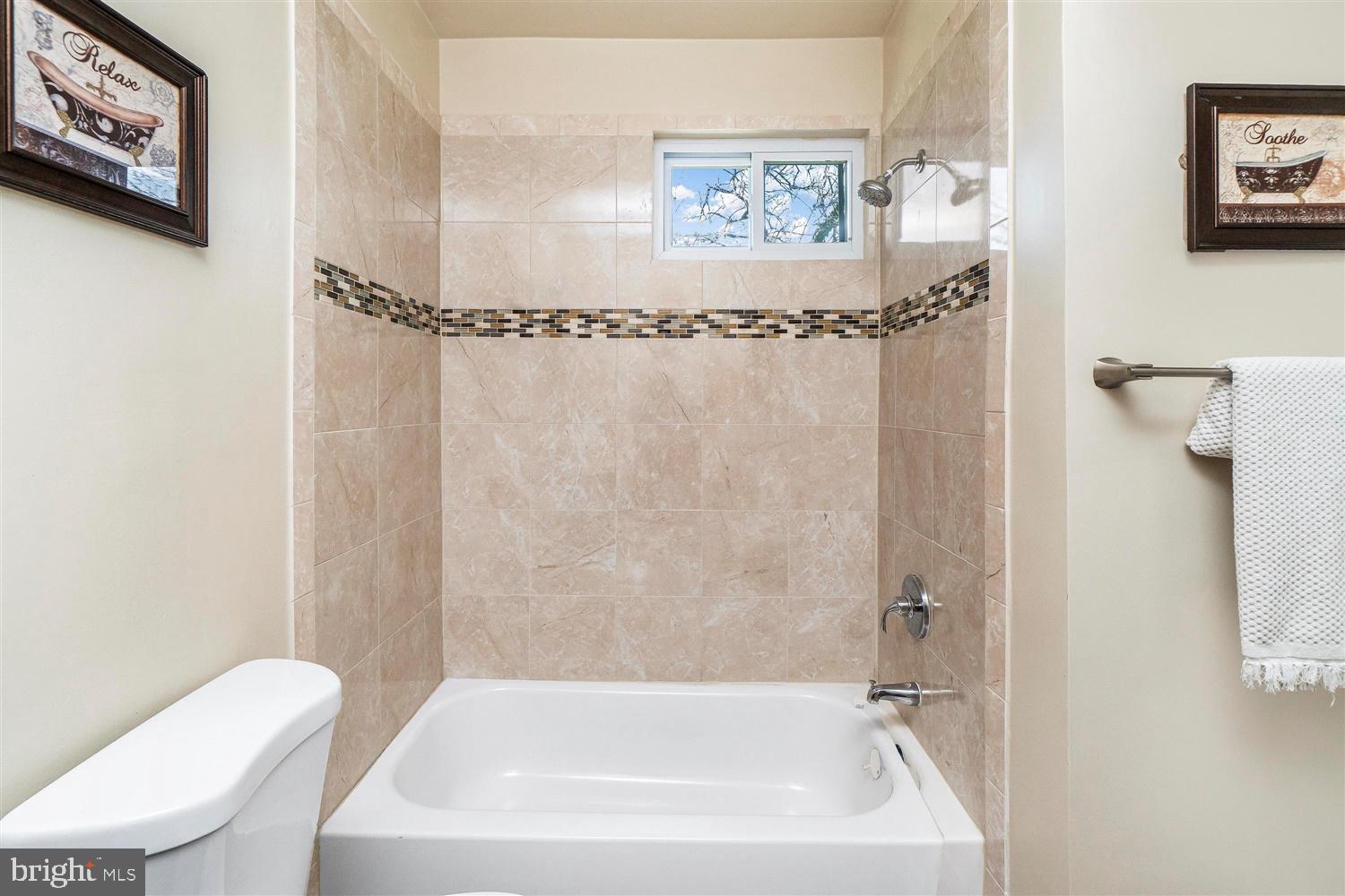 RADNOR WINSTON - Residential